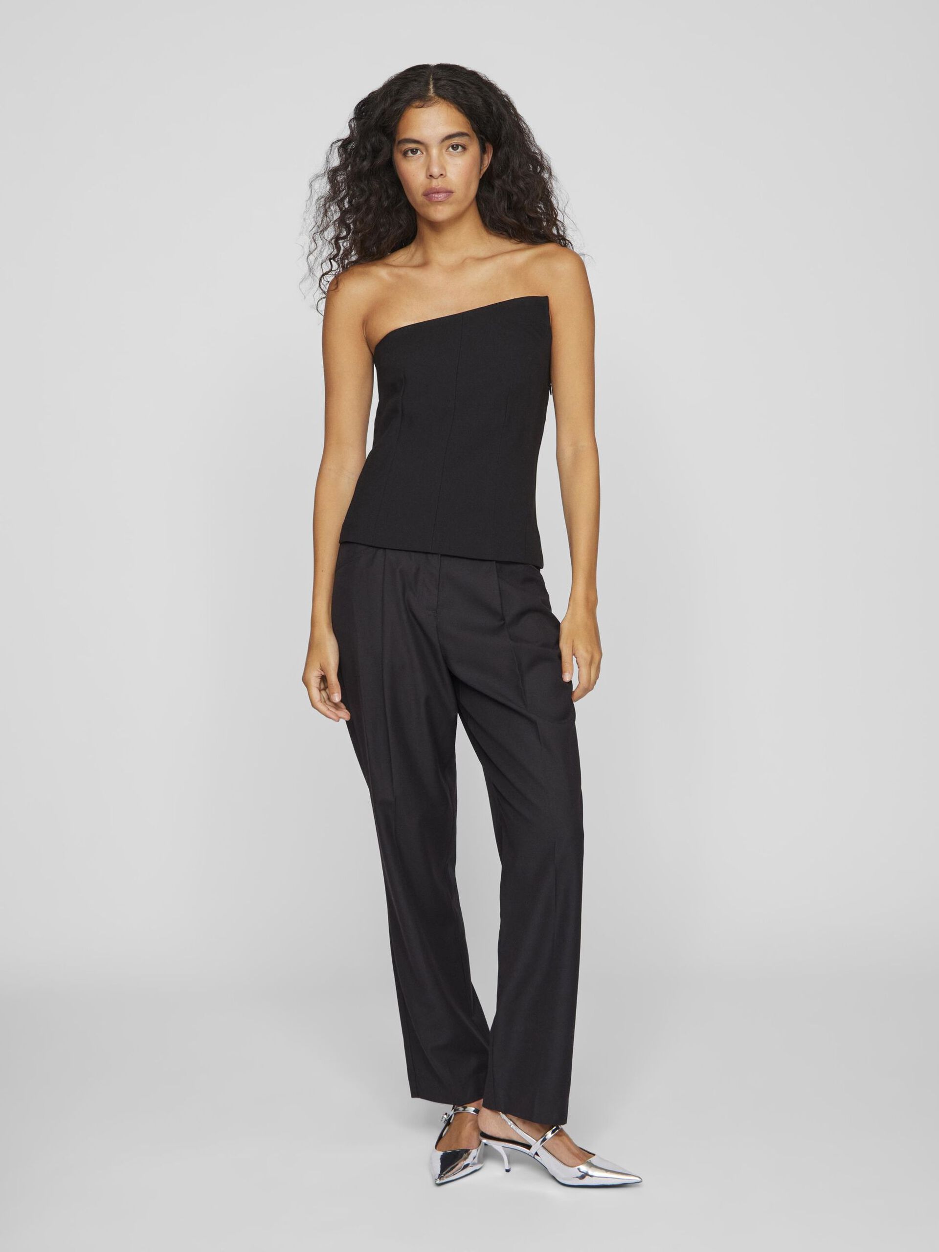 Rena Corsage Top (Black)