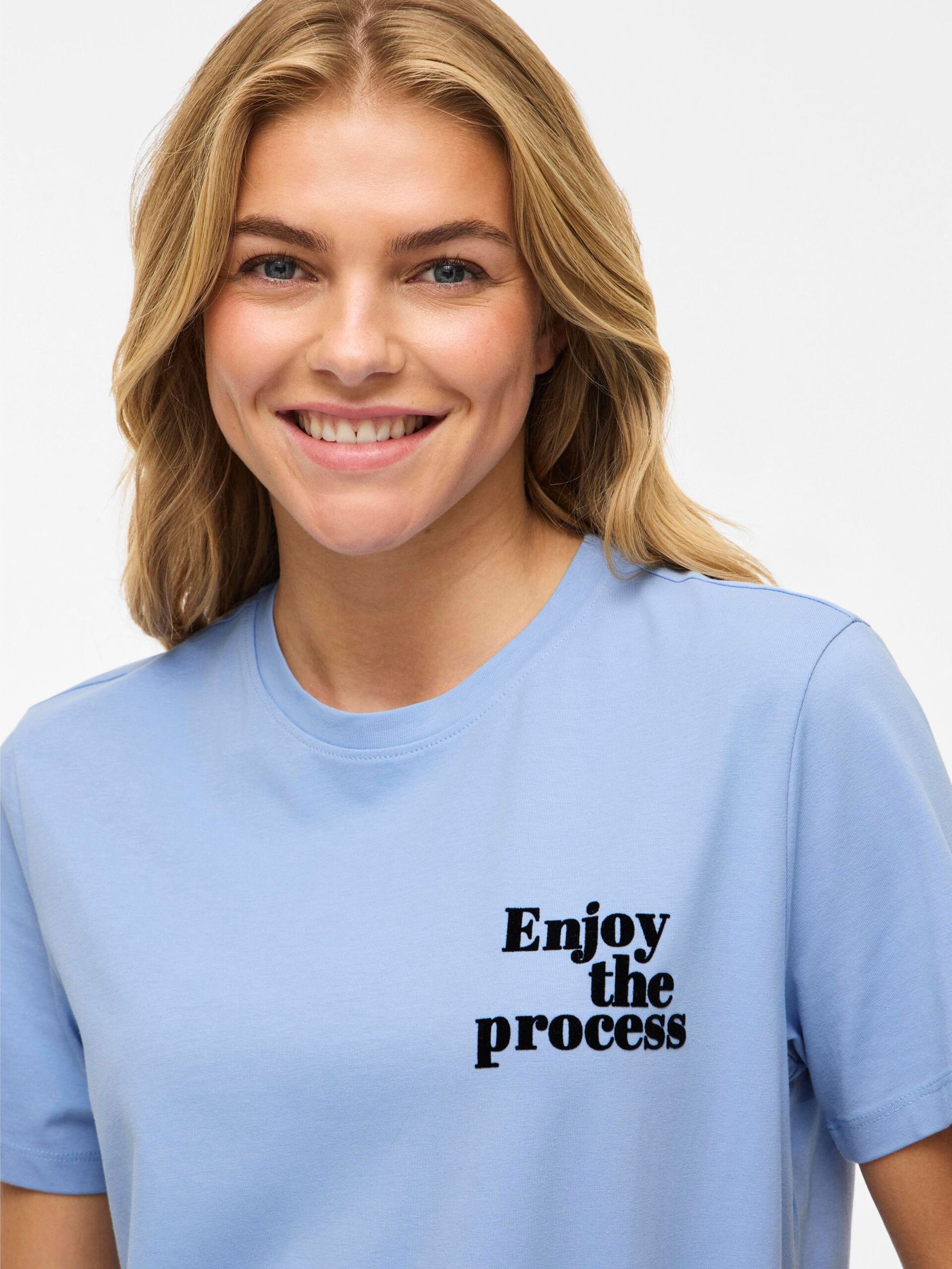 Enya T-Shirt (Frozen Fjord)