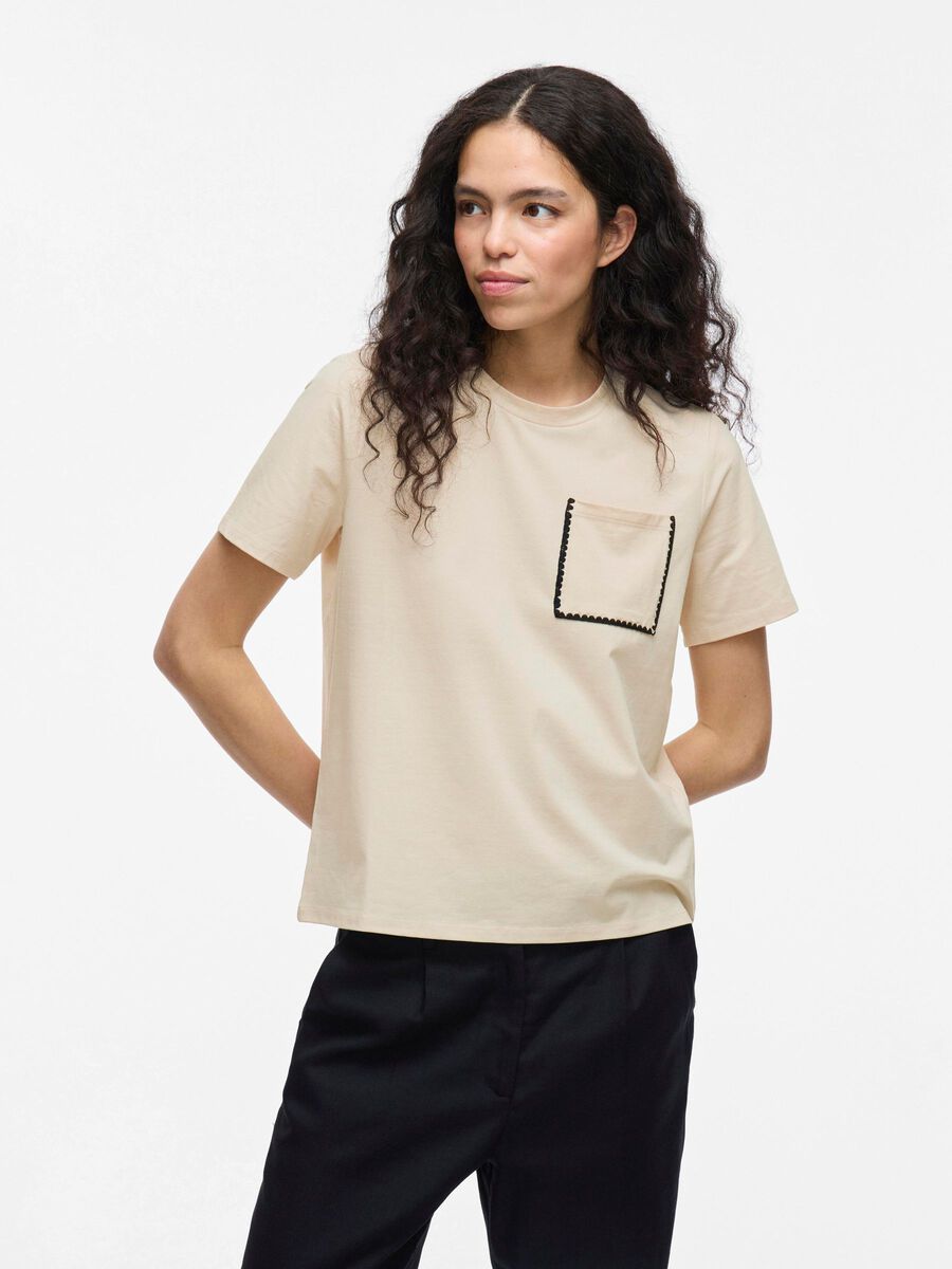 Beata T-Shirt (Birch/Embroidered)