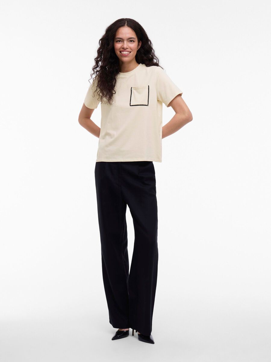 Beata T-Shirt (Birch/Embroidered)