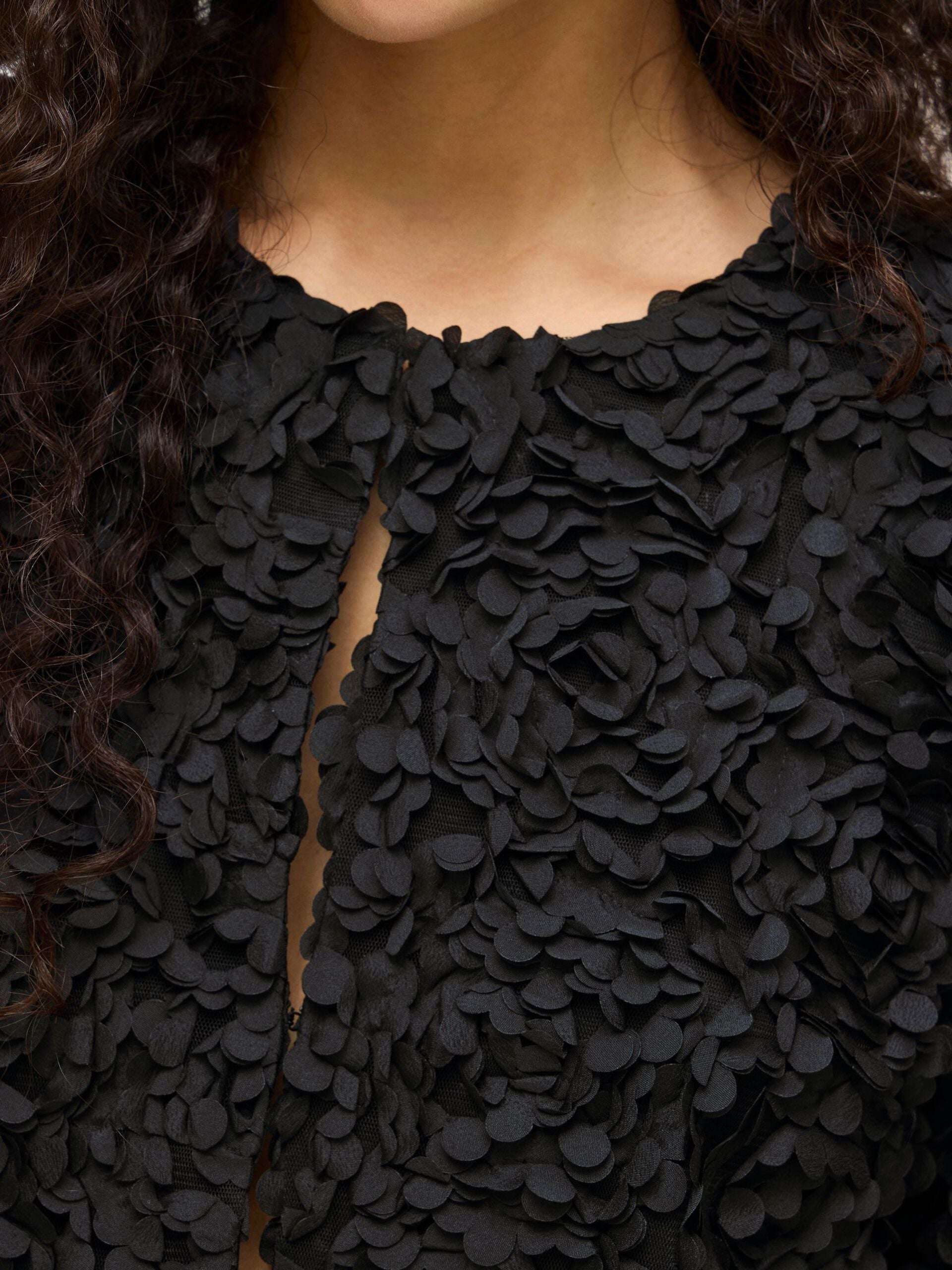 Rosie Textured Cardigan (Black Beauty)