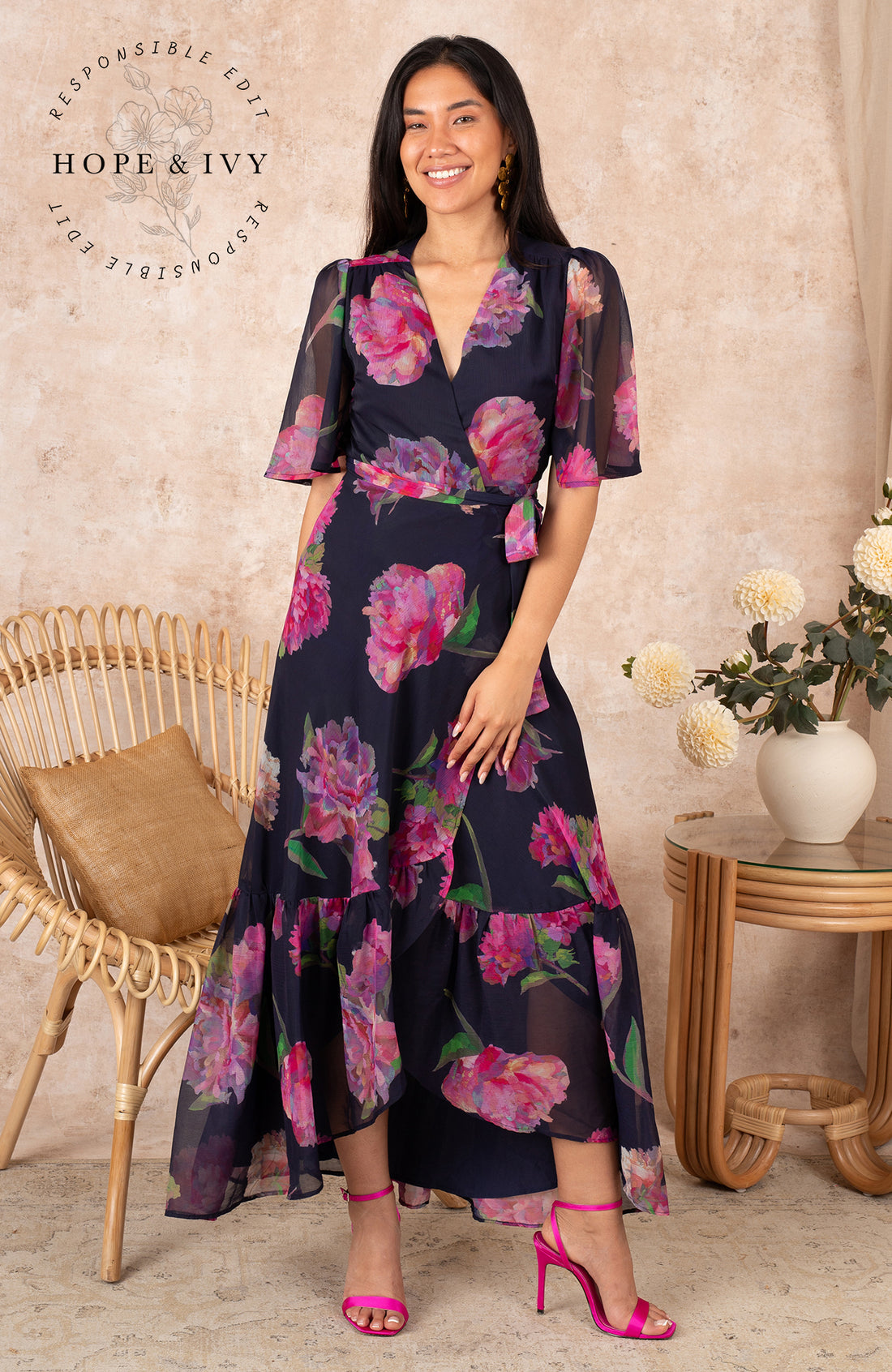 THE ASHIA FLUTTER SLEEVE MAXI WRAP DRESS (NAVY/PINK) CURVE