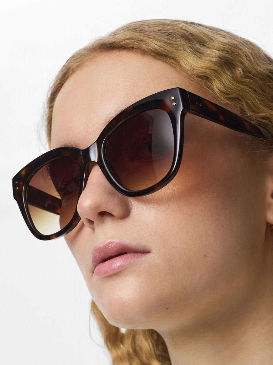 Bess Sunglasses (Black/Turtle)