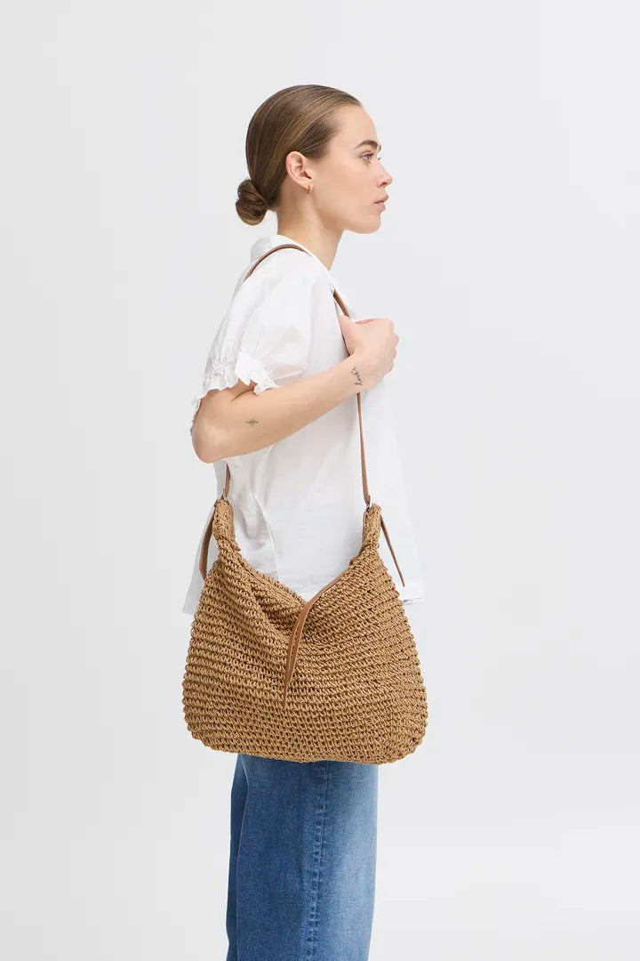 Amery Shoulder Bag (Tannin)