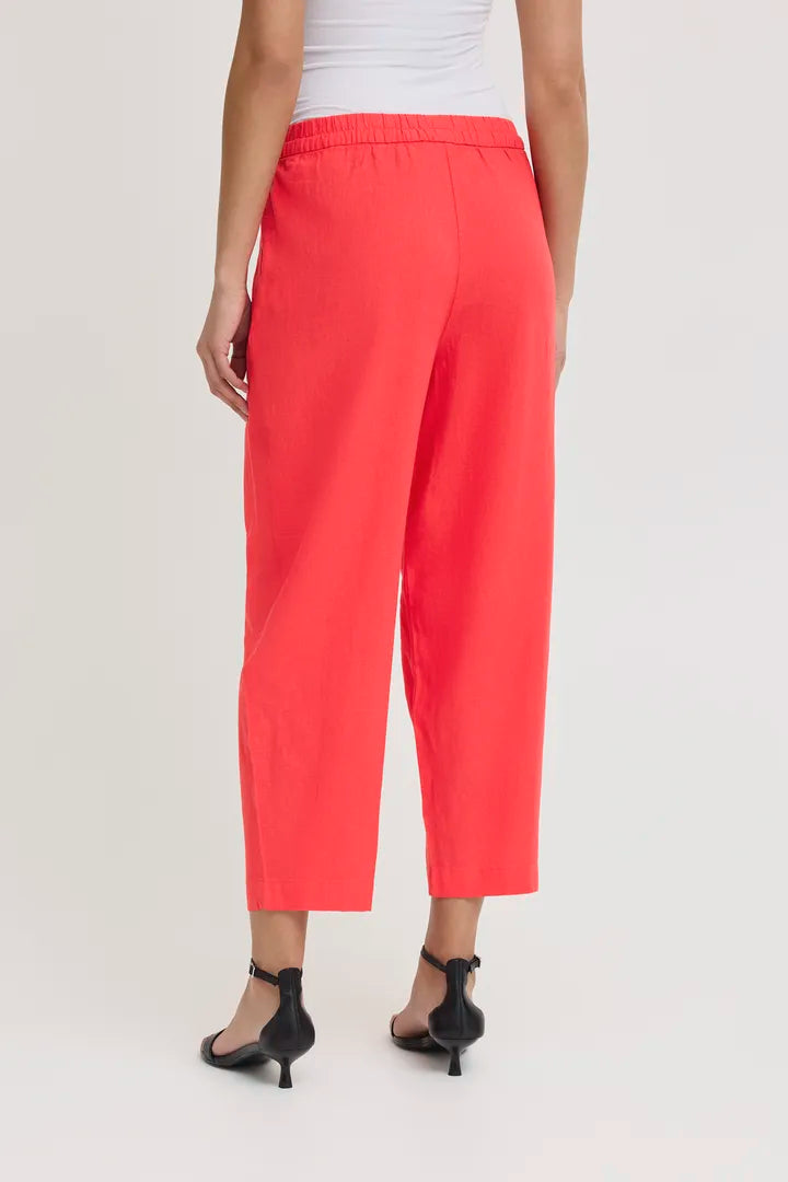 Hanna Crop Barrel Leg Pants (Geranium)