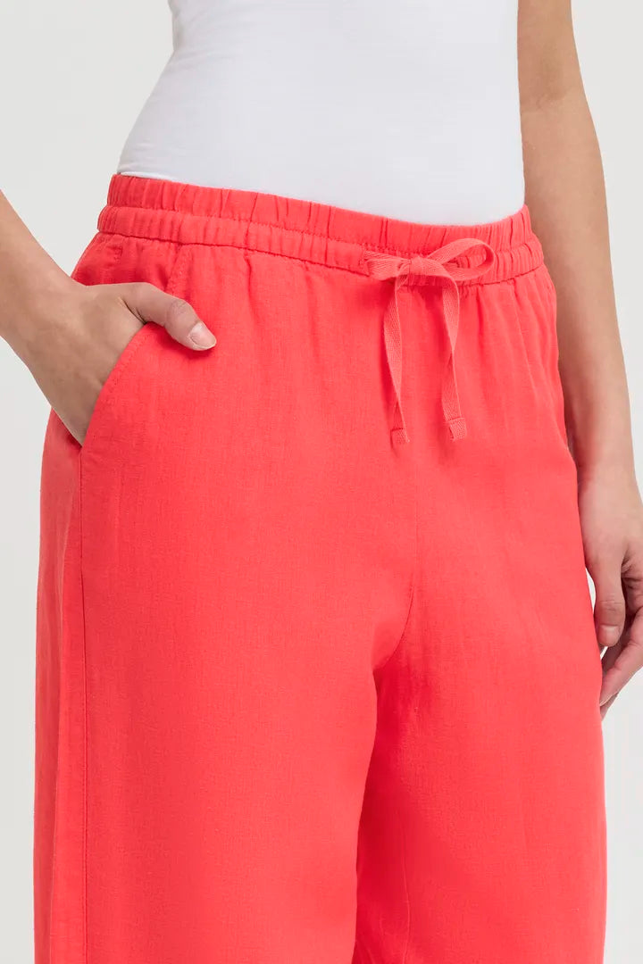 Hanna Crop Barrel Leg Pants (Geranium)