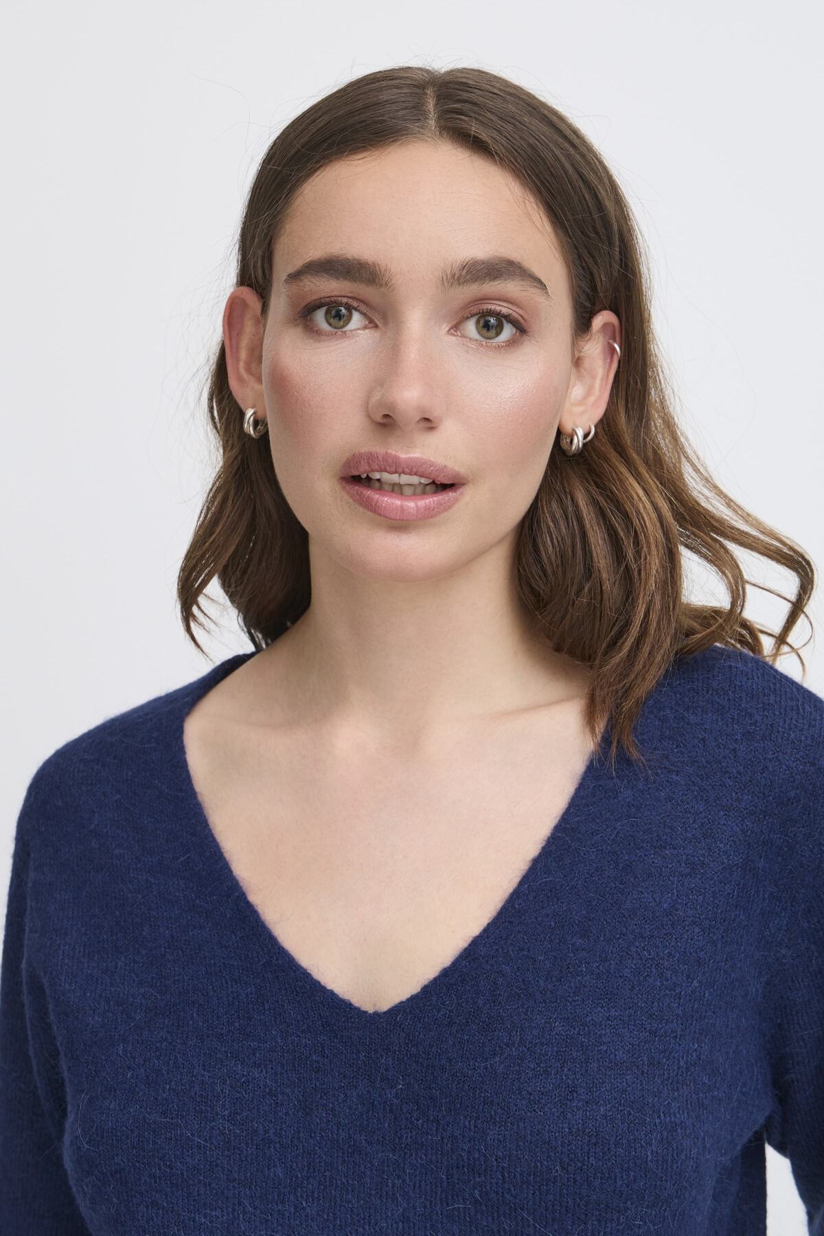 Kacie Knit Jumper (Patriot Blue)