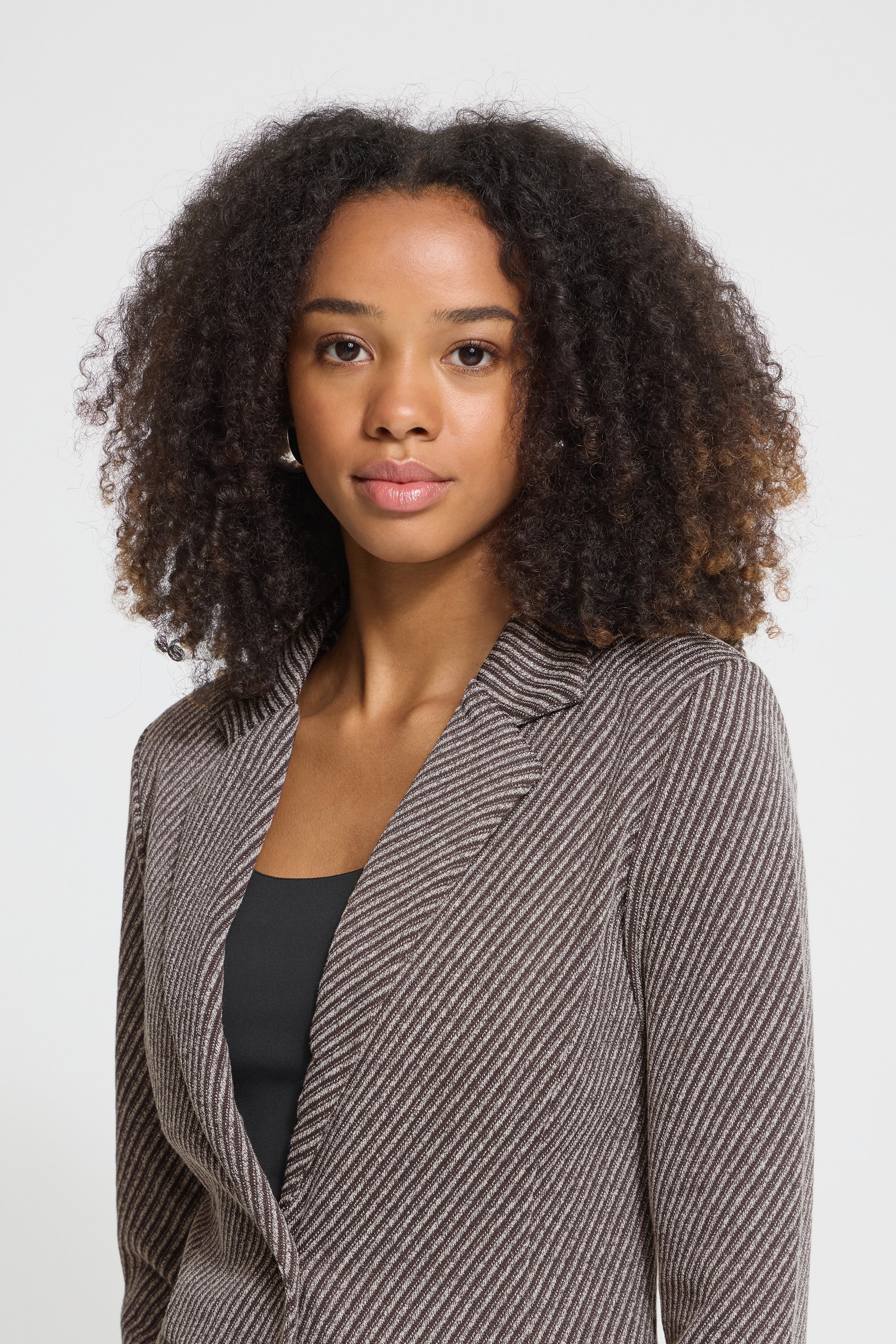 Kate Blazer (Java/Almond)