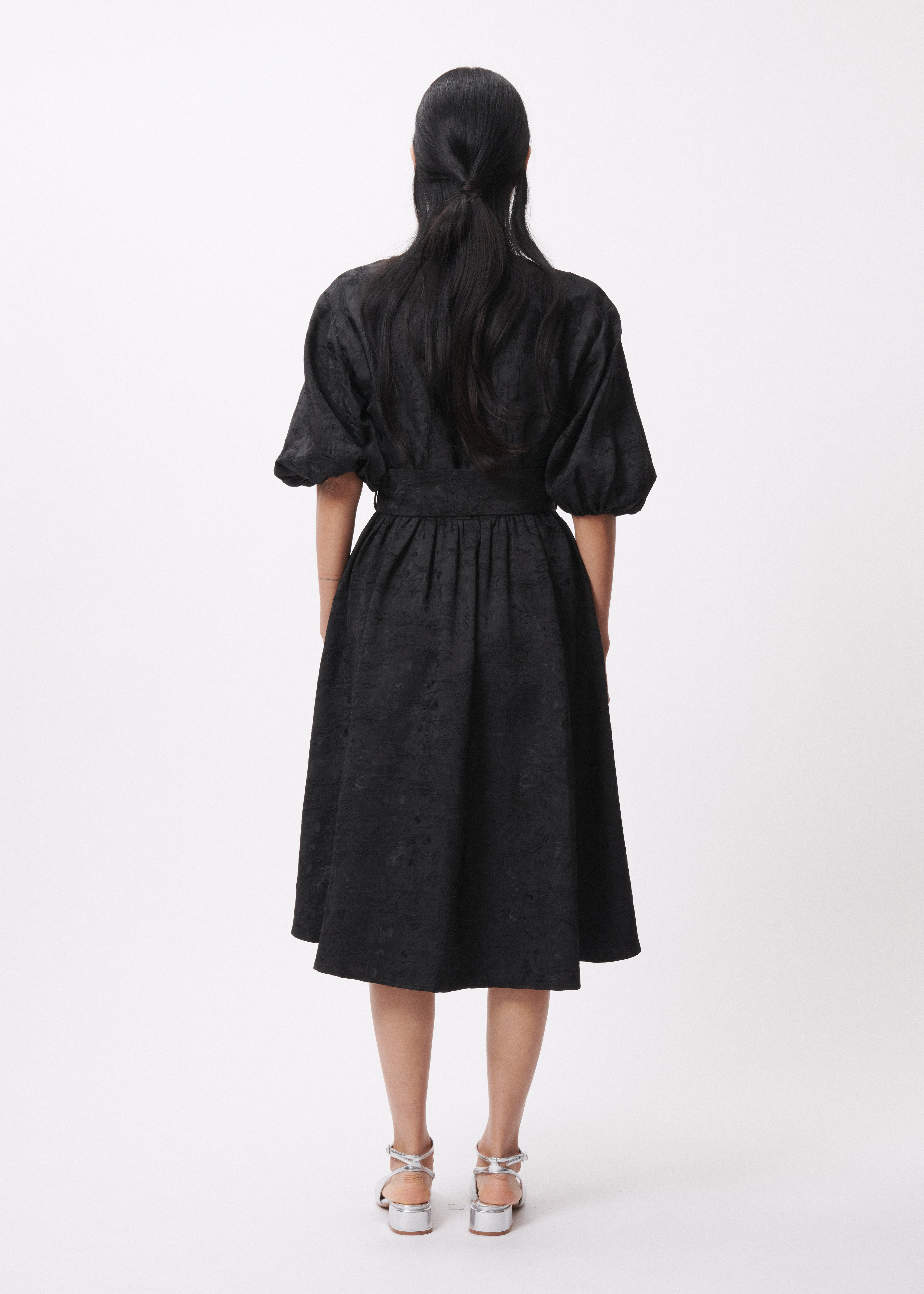 NOELY MIDI DRESS (BLACK)