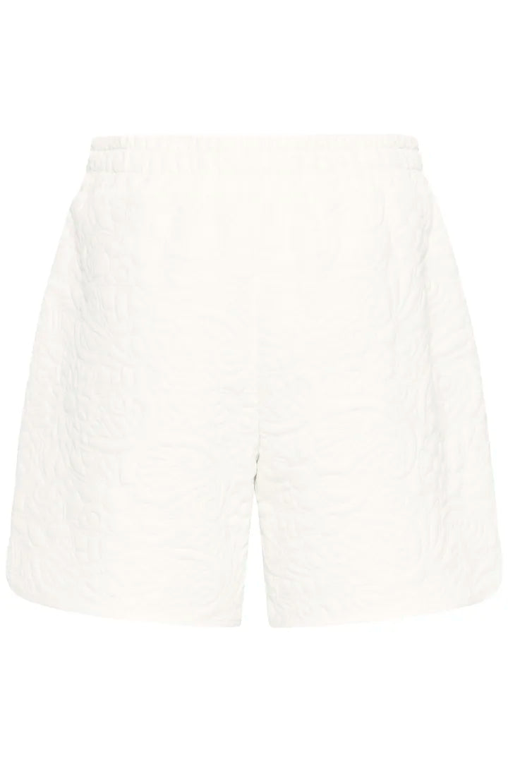 Quinn Quilted Shorts (Cloud Dancer)