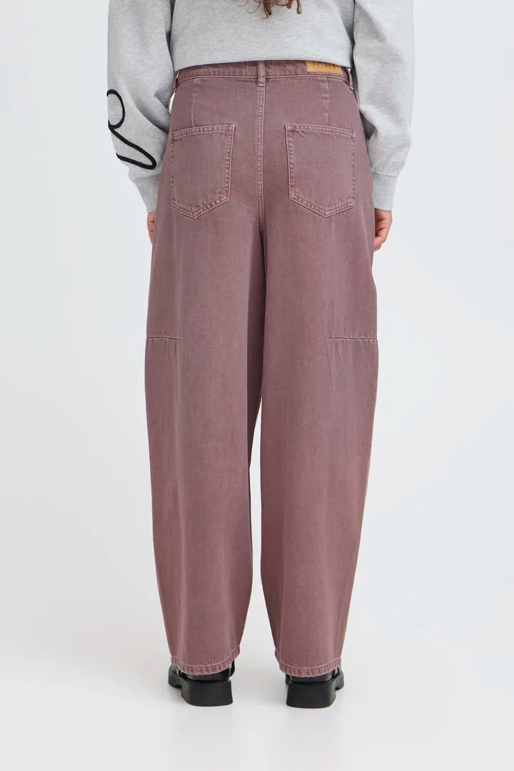 Leah Barrel Leg Jeans (Ruby Wine)