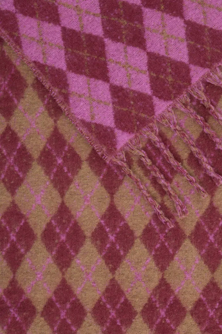 Dahlia Scarf (Rhododendron)
