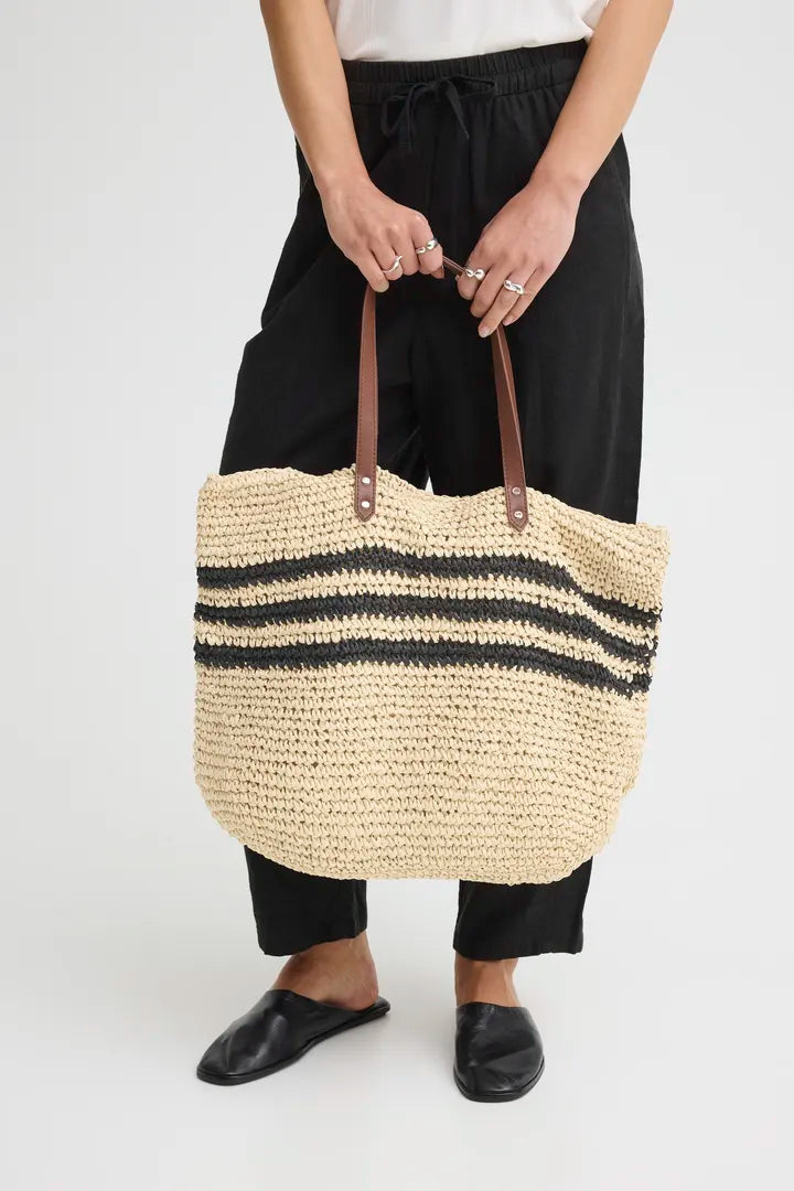 Tilde Holdall Shoulder Bag (Natural/Black)