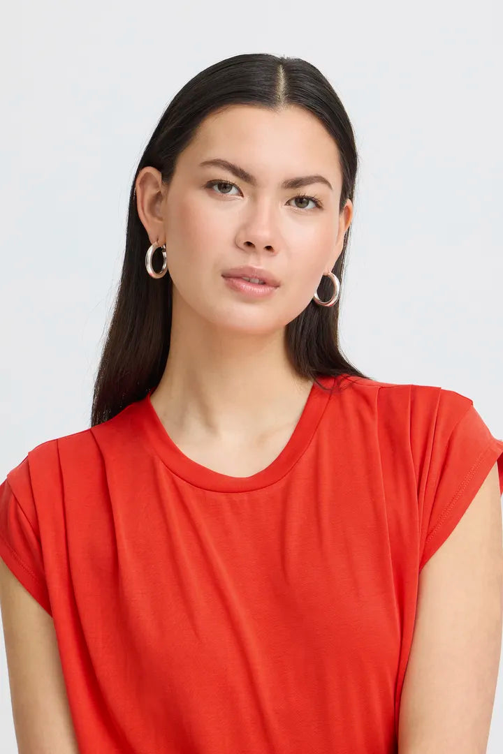 Lisa T-Shirt (Fiery Red)