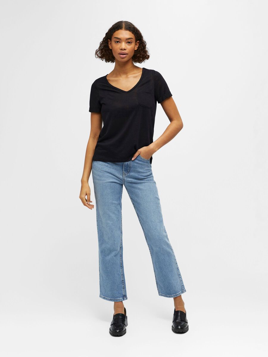 TESSI V NECK T-SHIRT (BLACK)