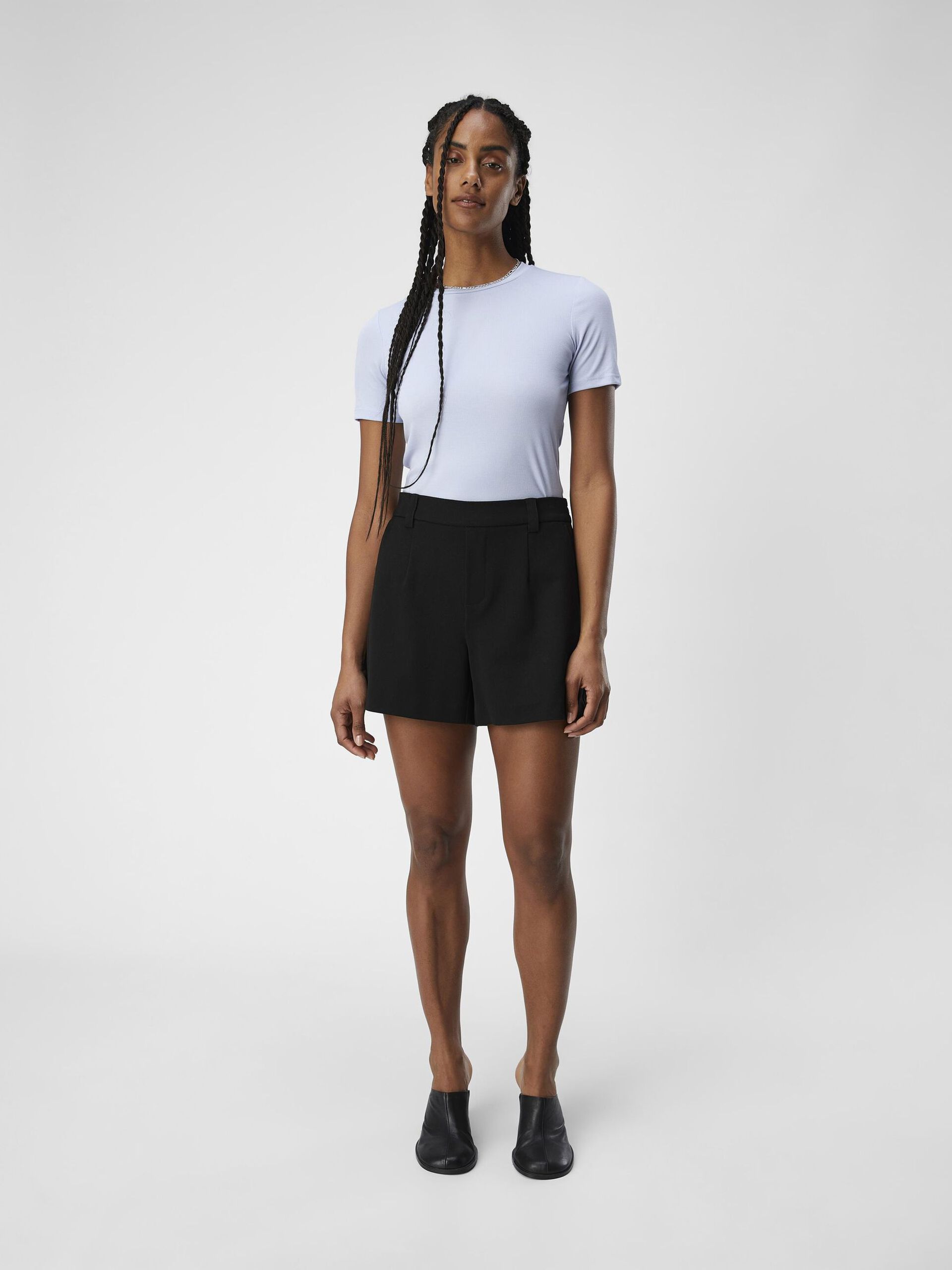 Lilly Shorts (Black)