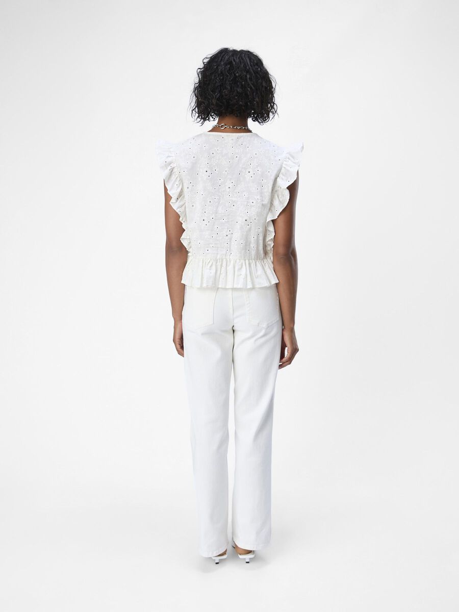 Cilla Sleeveless Ruffle Top (Cloud Dancer)