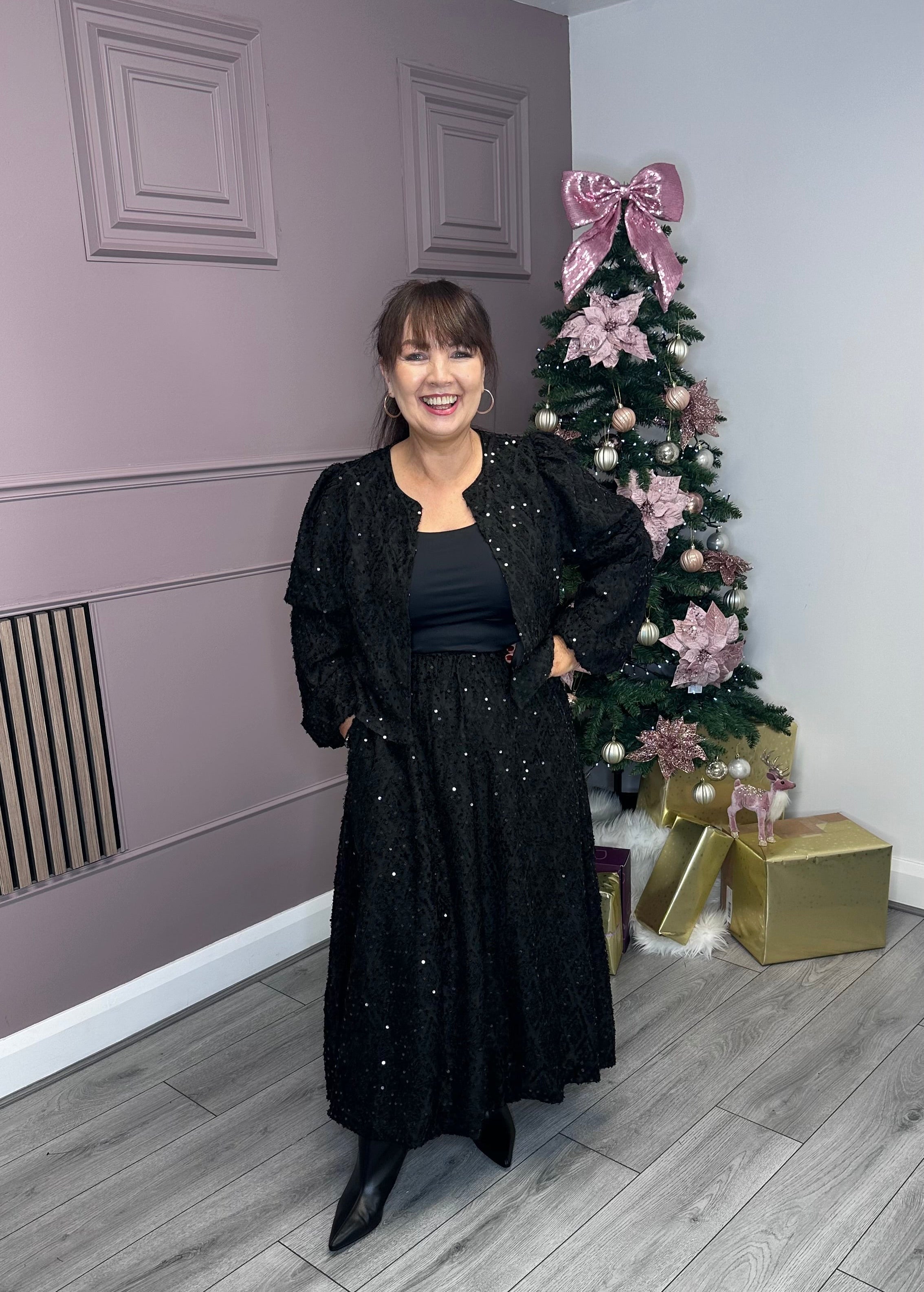 Sera Sequin Balloon Midi Skirt (Black)