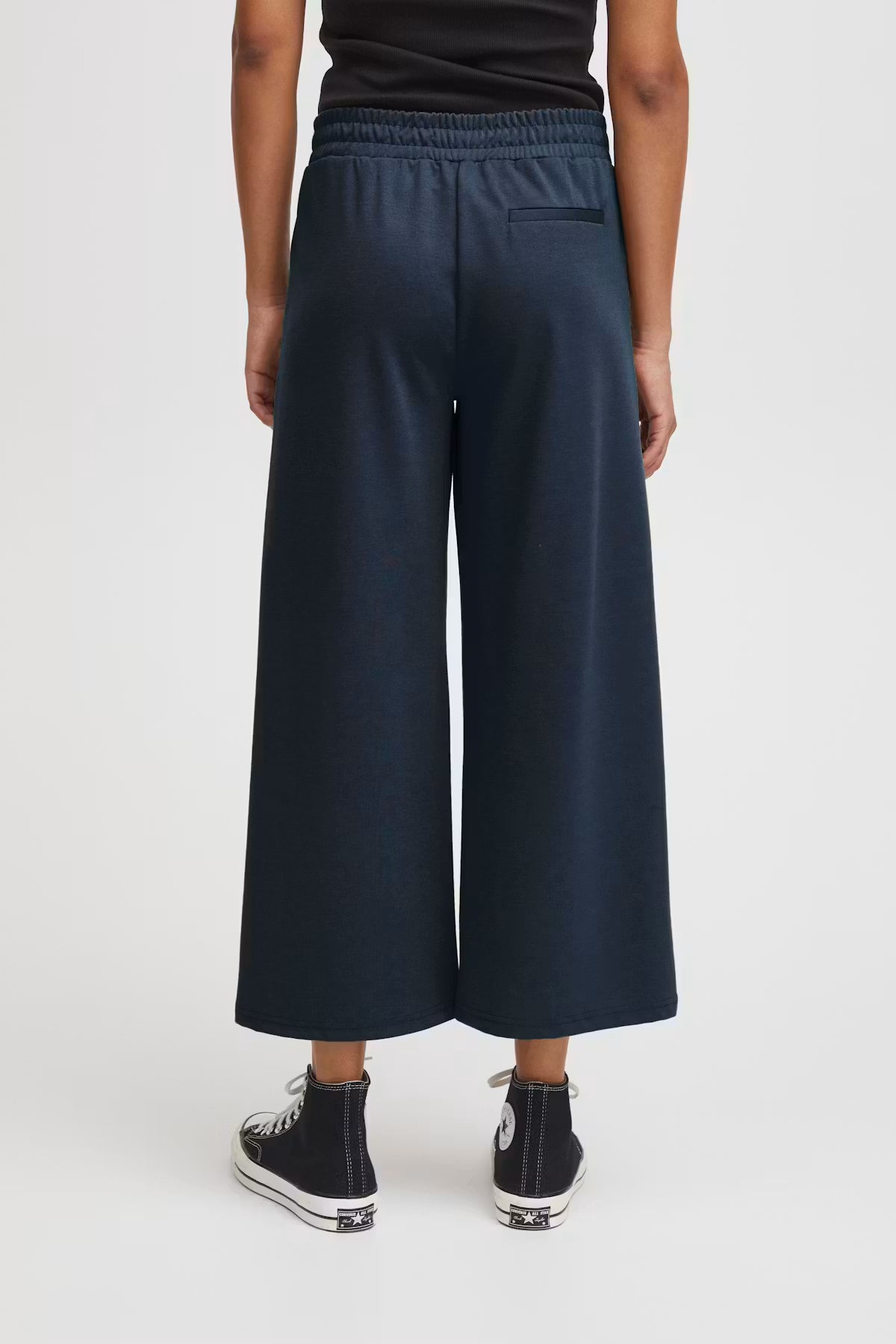 Kate Cropped Wide Leg Pants (Total Eclipse)