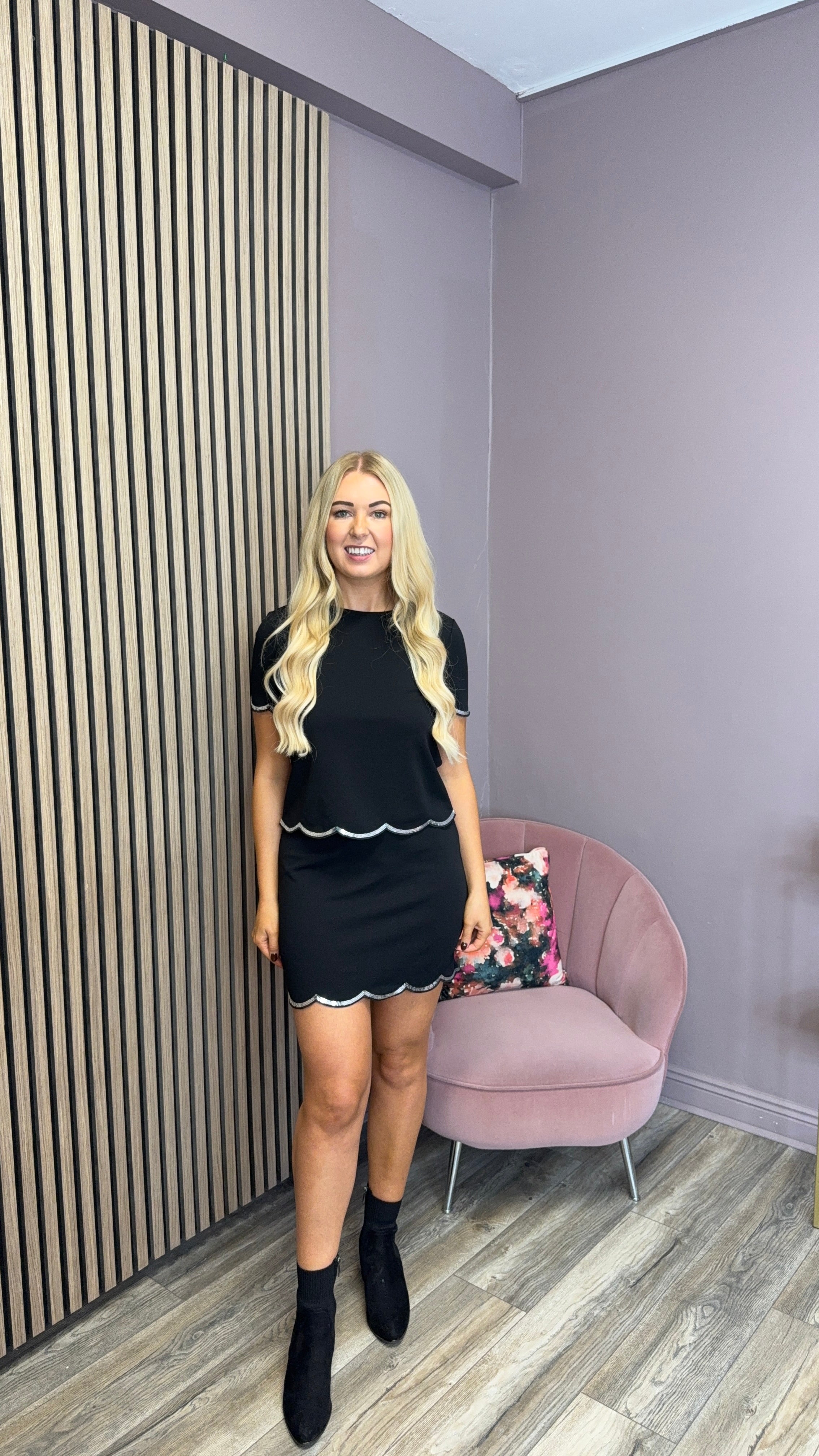 Isla Sequin Top (Black/Silver Sequin)