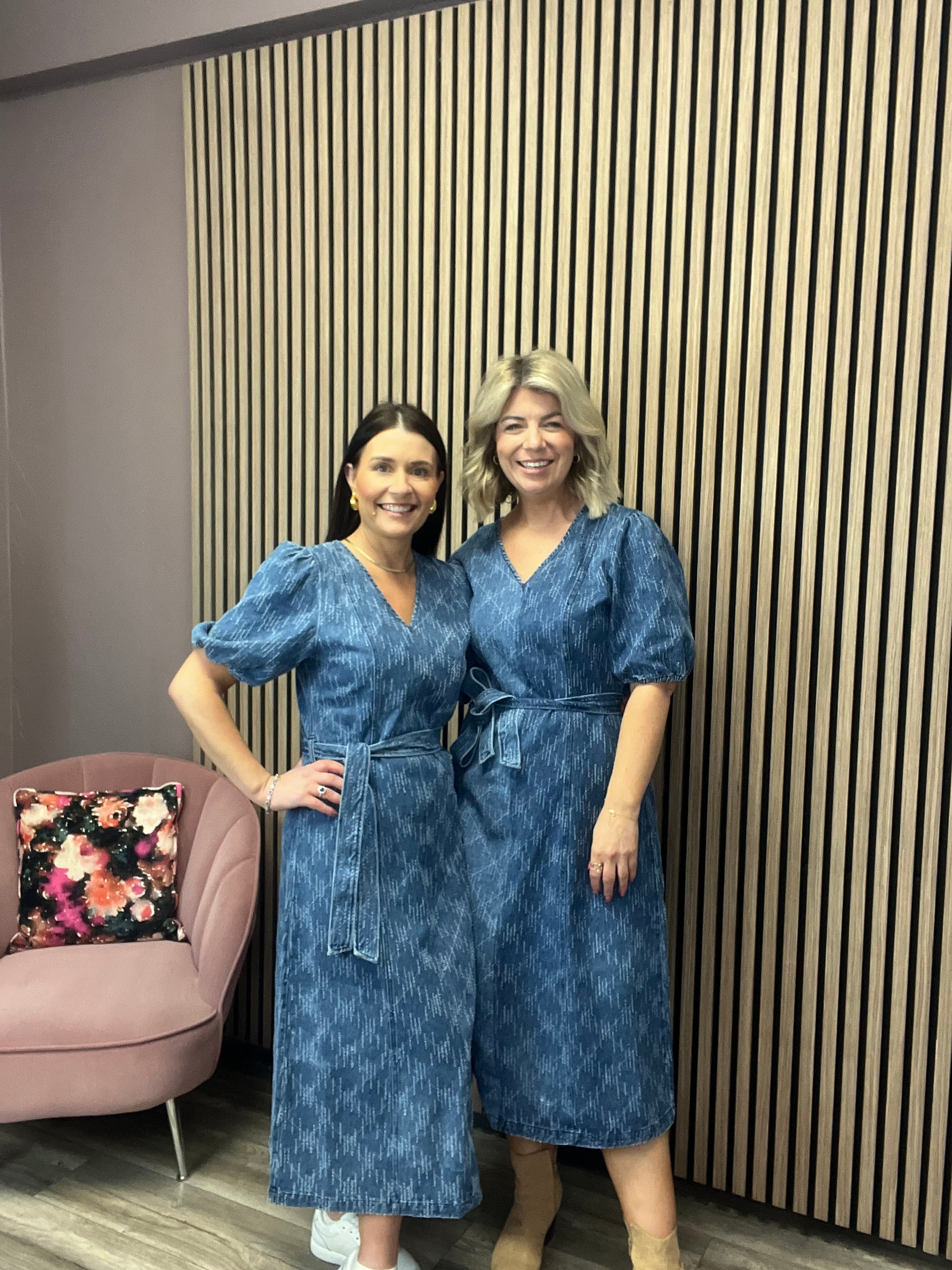 HASKI DENIM MIDI DRESS (MEDIUM BLUE)