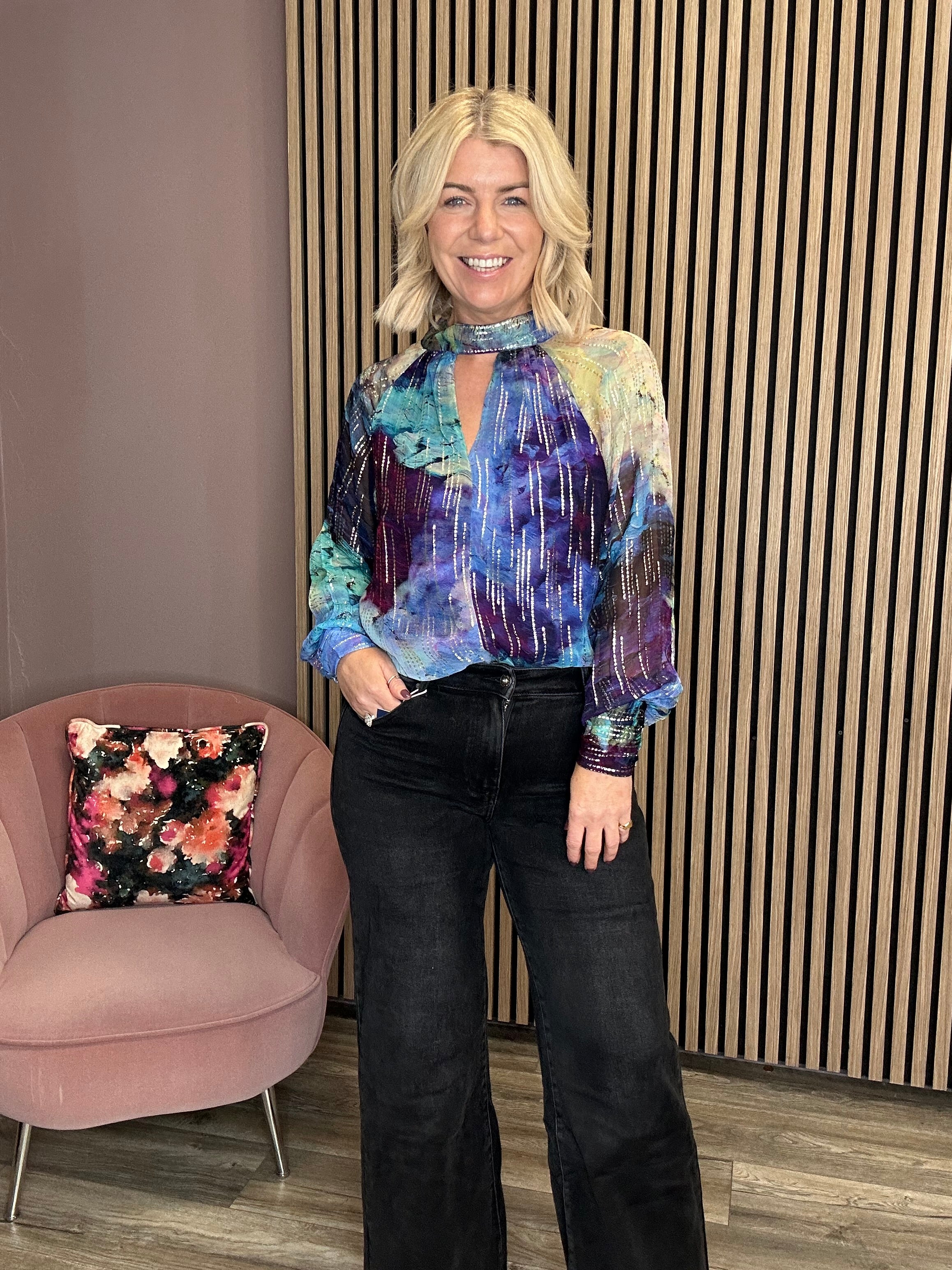 Linda Keyhole Neck Blouson Sleeve Blouse (Blue Multi)