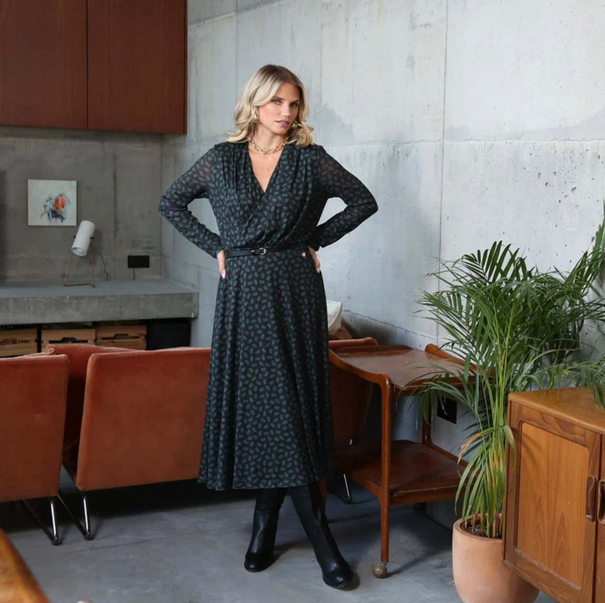 Henrietta Midi Dress (Black)