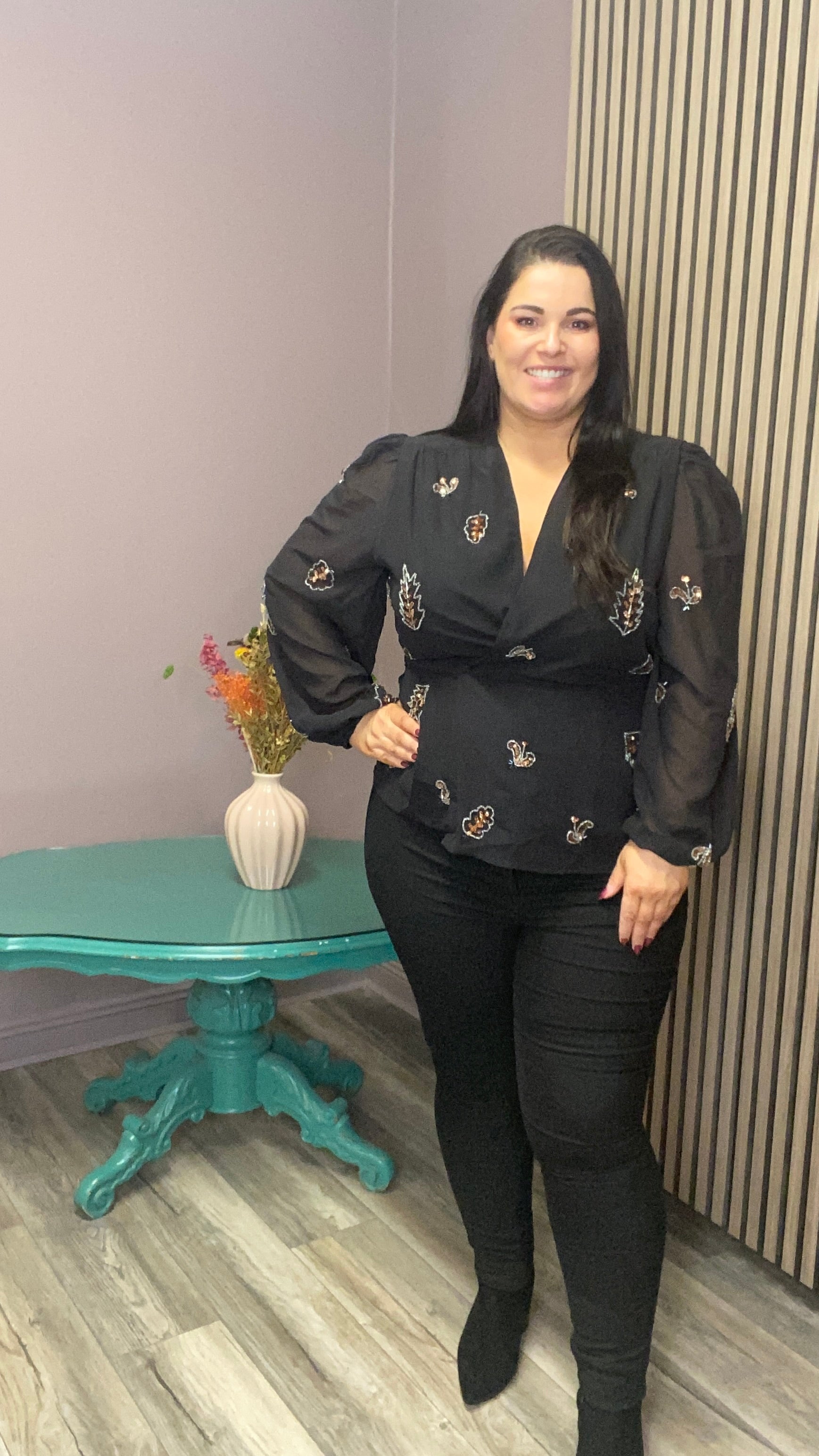 THE TAYLOR EMBELLISHED WRAP TOP (BLACK) CURVE