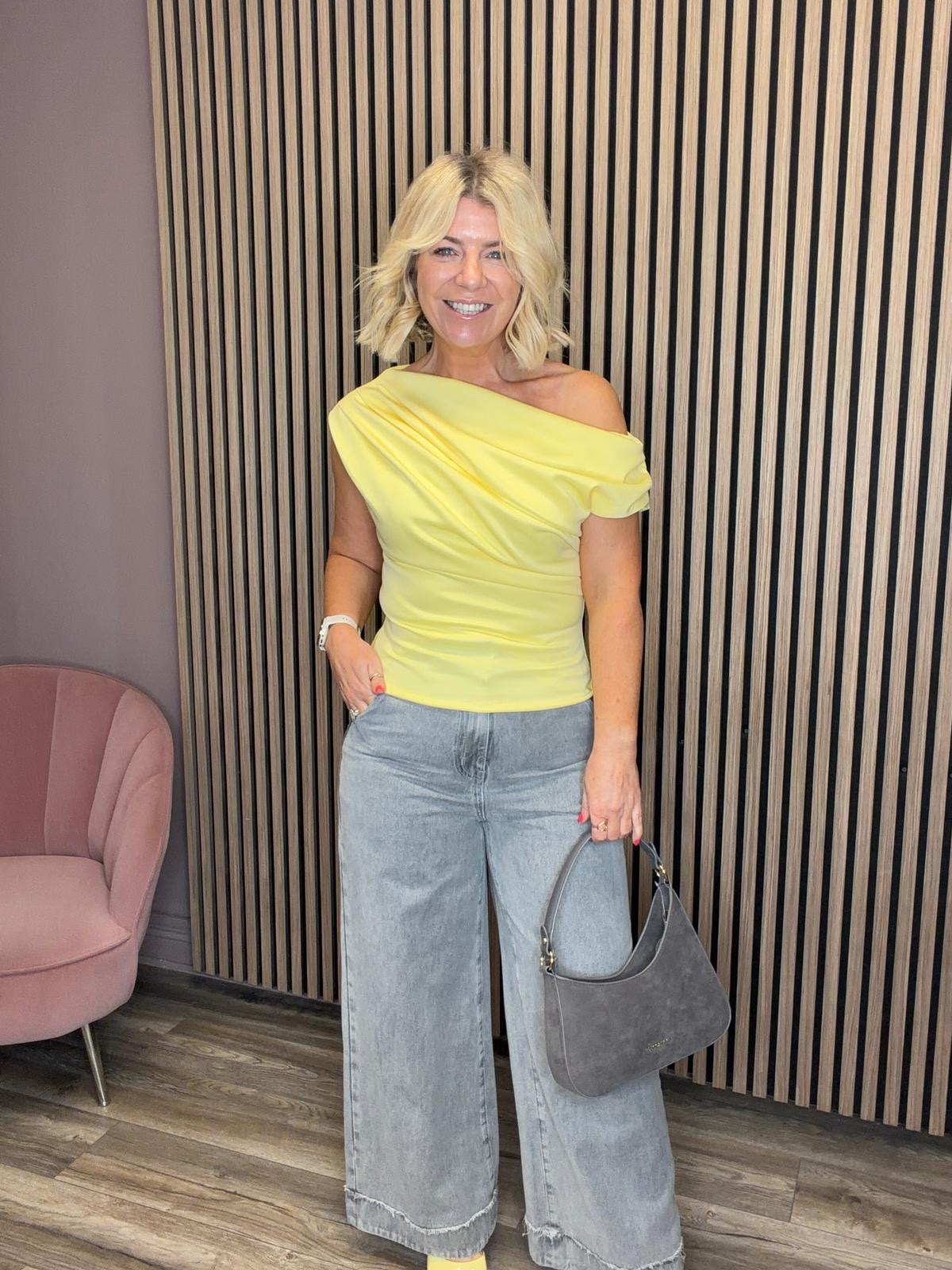Donna Asymmetric Top (Yellow)