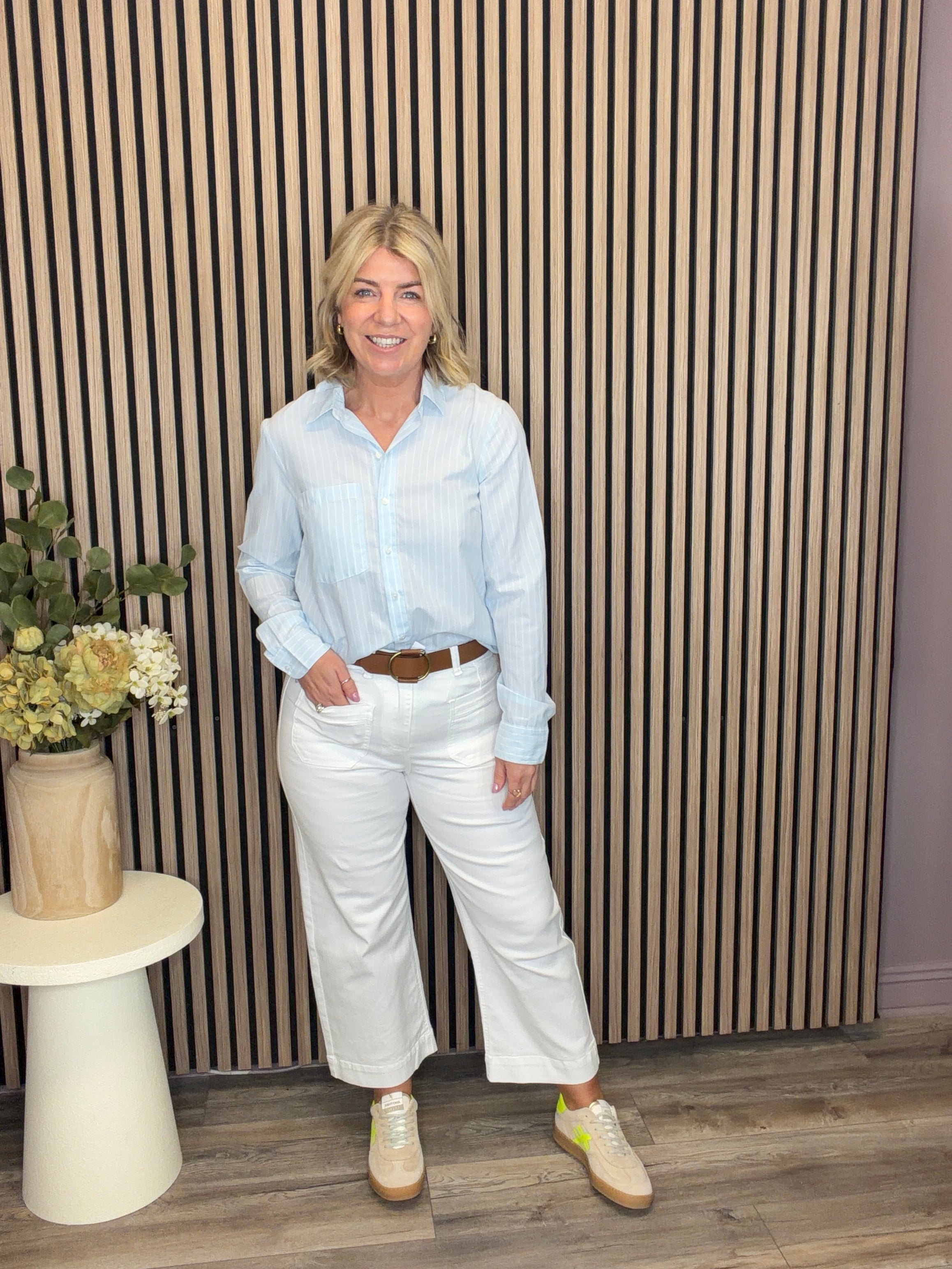 Enid Crop Wide Leg Jeans (Soft White)