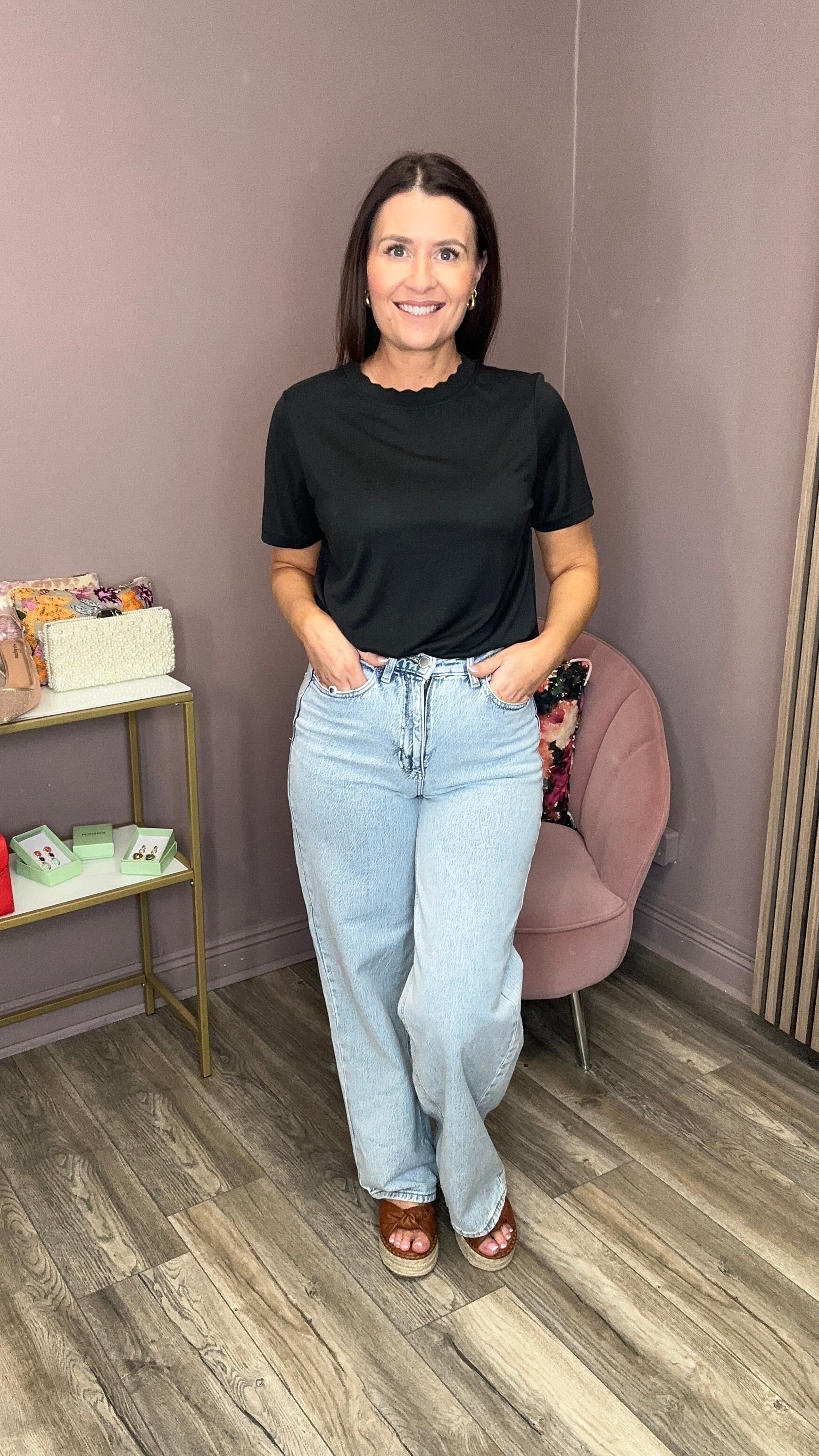 Dalia T-Shirt (Black Beauty)