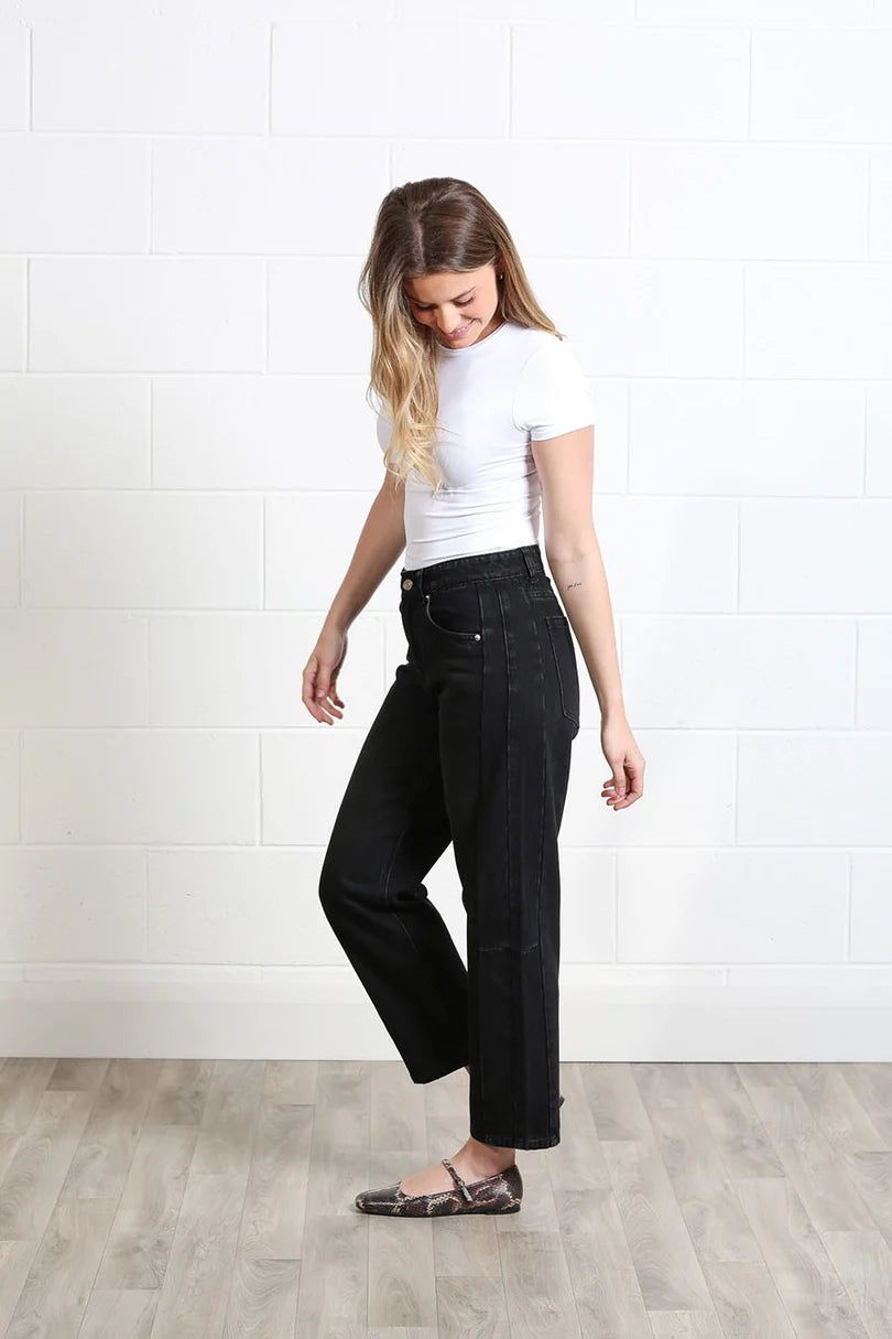 Bailey Barrel Jean (Black/Reg)
