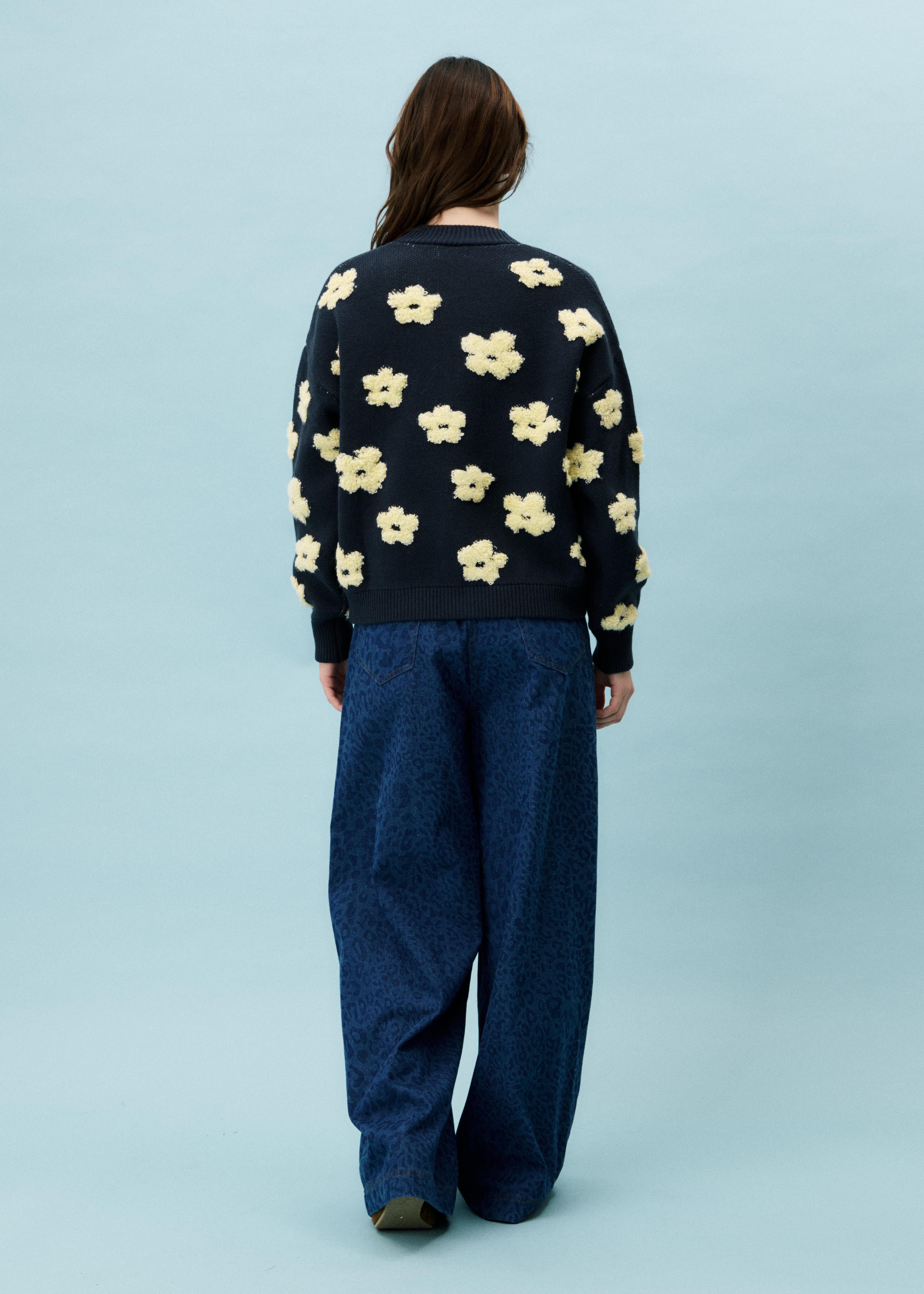 Bergenia Cardigan (Navy Blue)