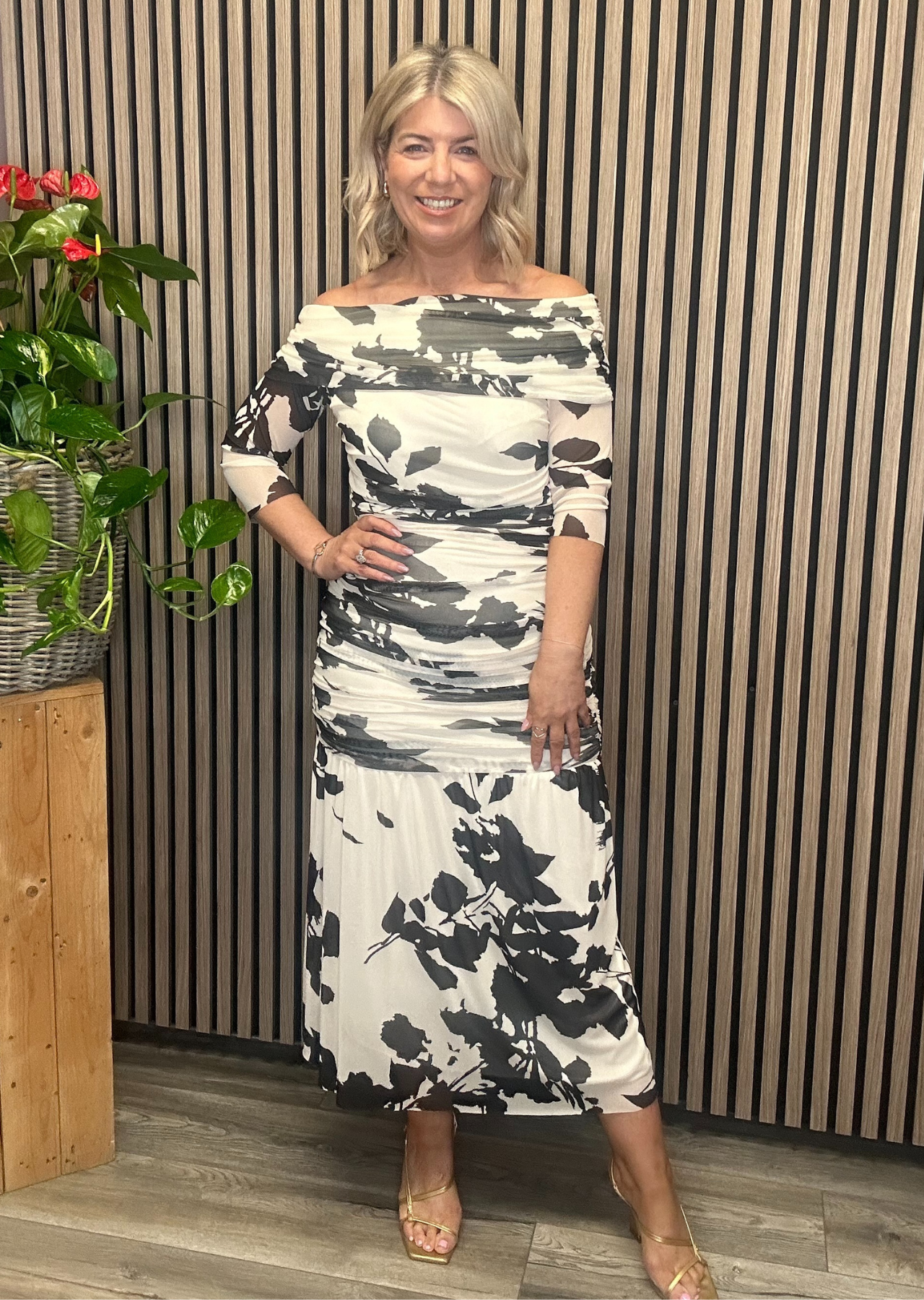 Gabrielle Bardot Midi Dress (Cream/Black)