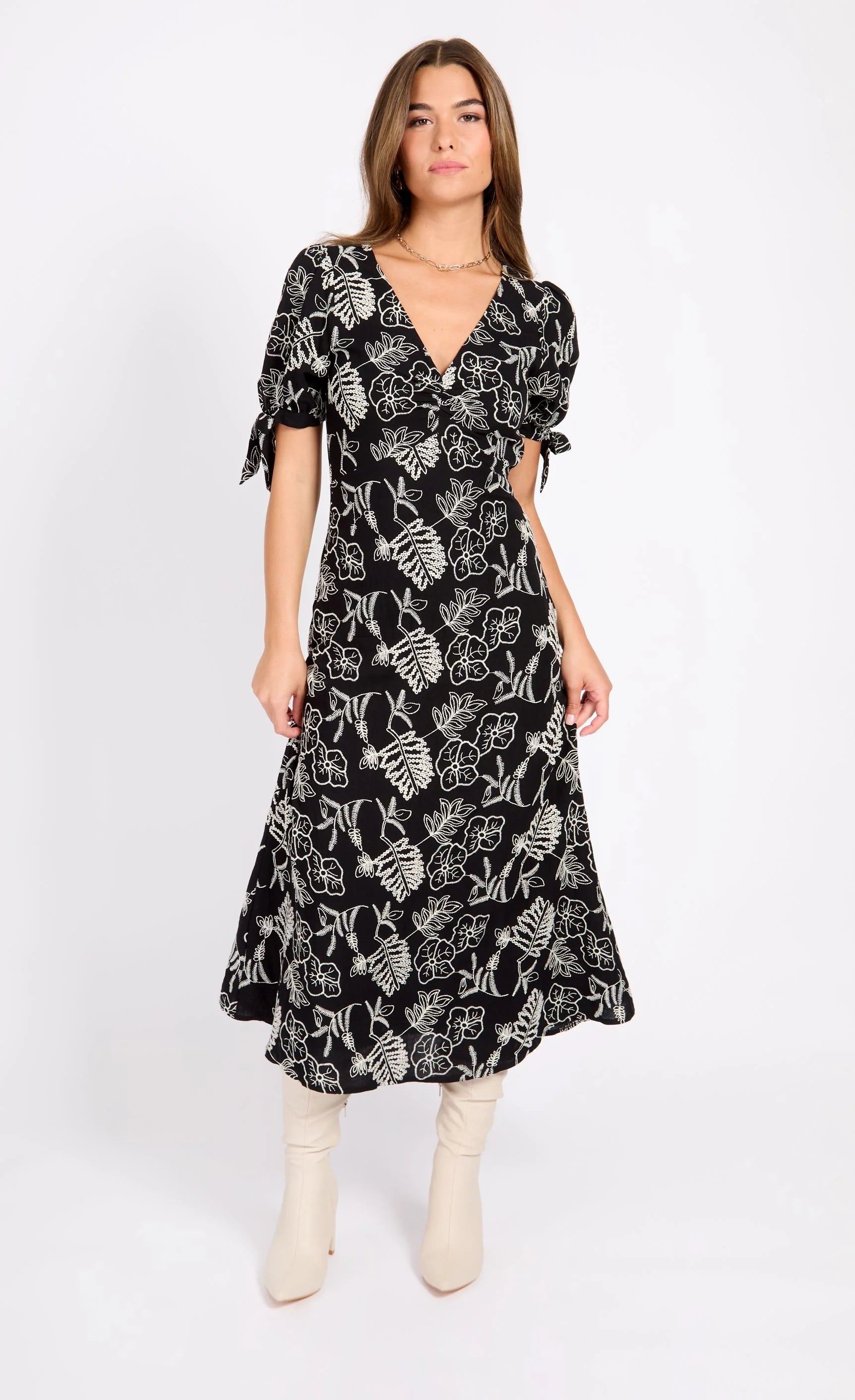Lizzie Embroidered Midaxi Dress (Black/White)