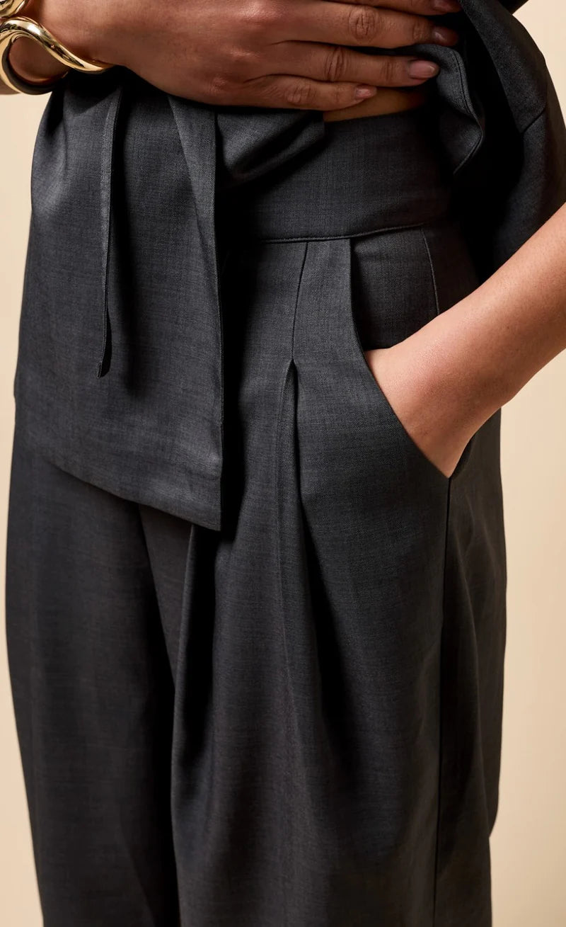 Aurelia Wide Leg Trousers (Grey)