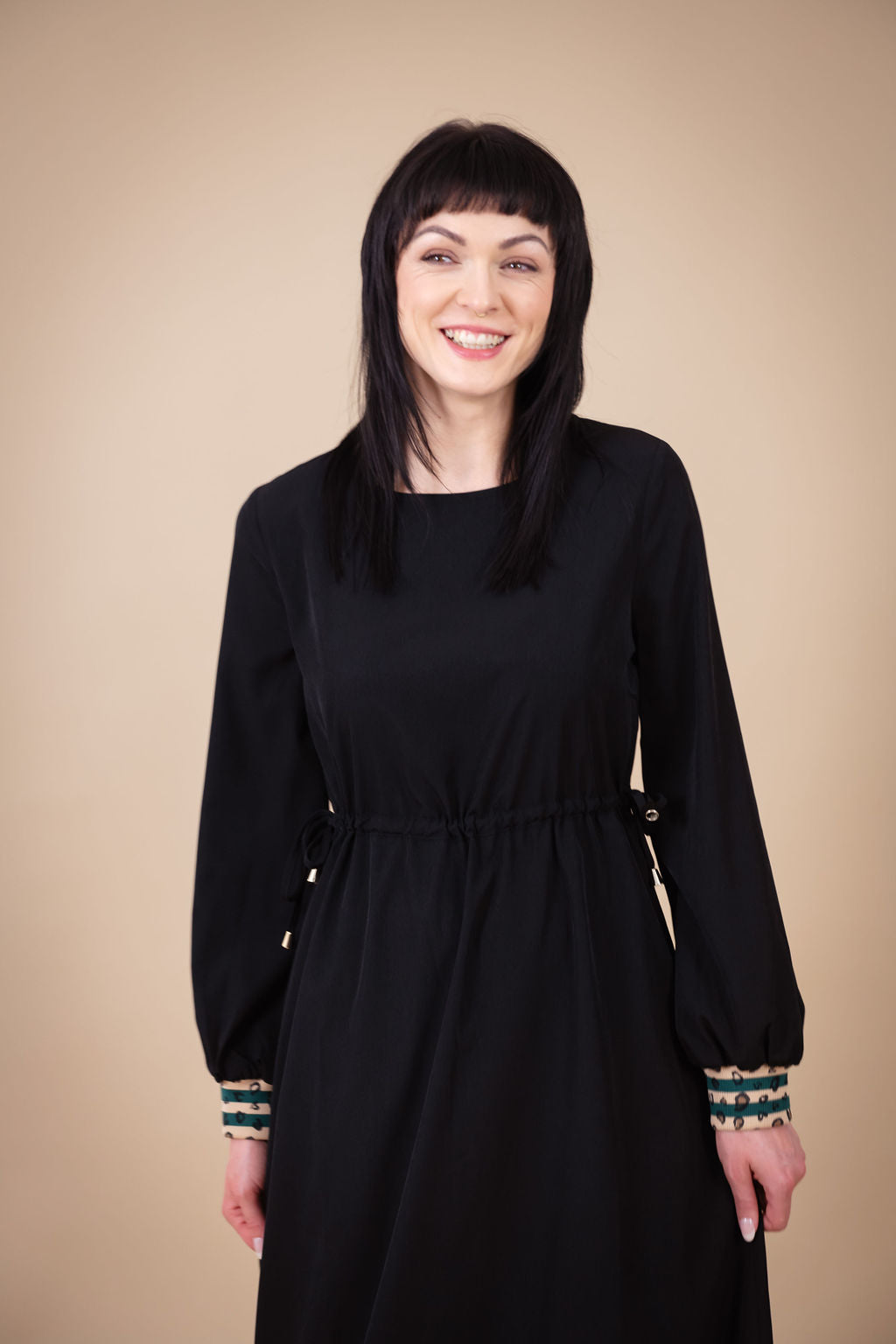 Erin Drawstring Midi Dress (Black)