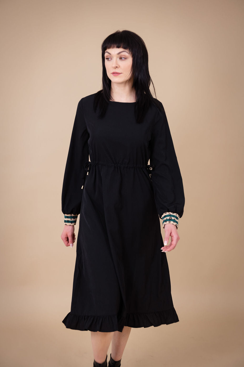 Erin Drawstring Midi Dress (Black)