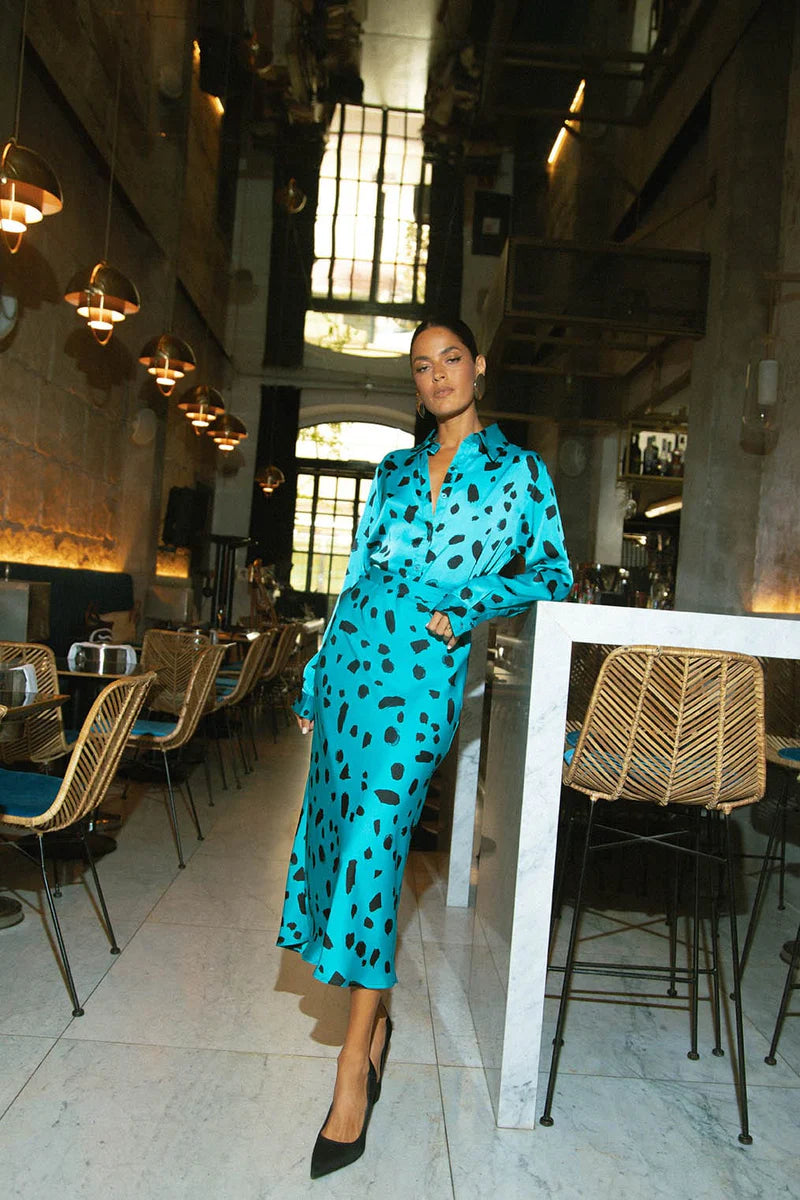 Nevada Shirt (Abstract Dot Black on Teal)