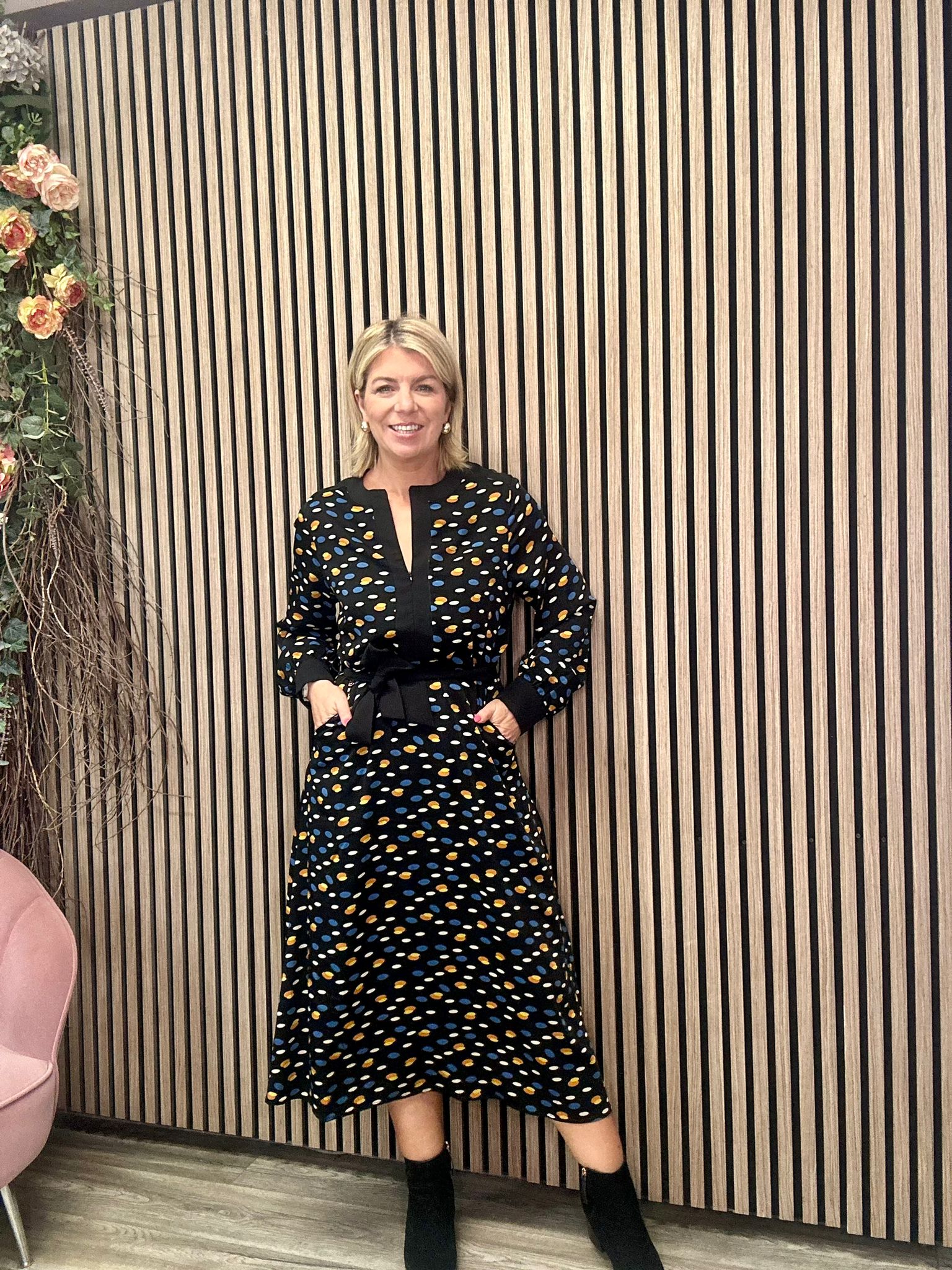 Erin Midi Dress (Black)