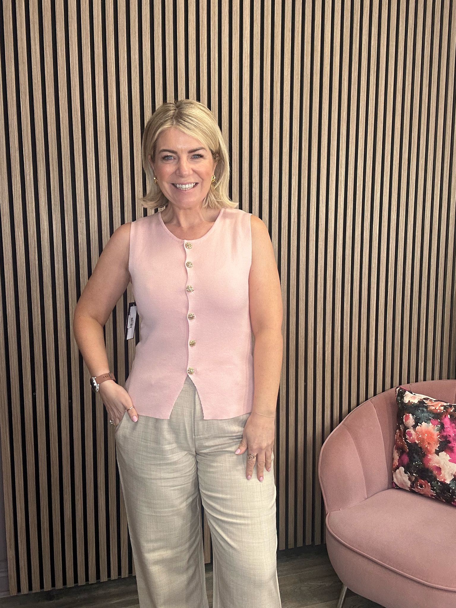 Angie Sleeveless Knit Top (Pink)