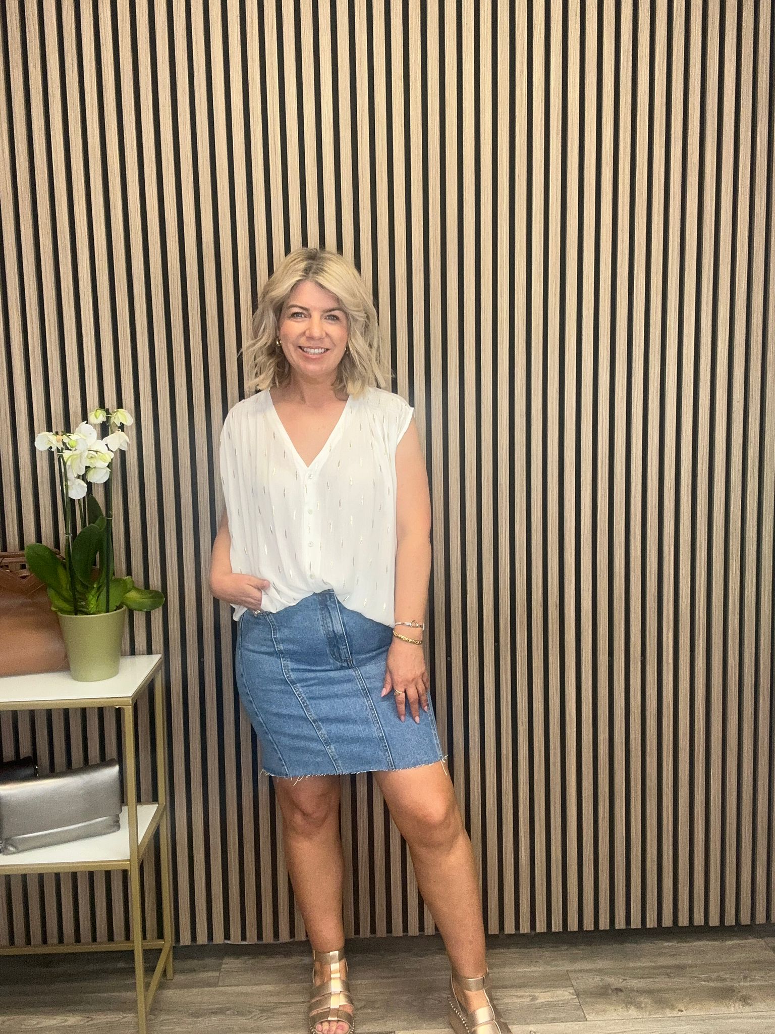 Jannie Denim Mini Skirt (Med Blue)