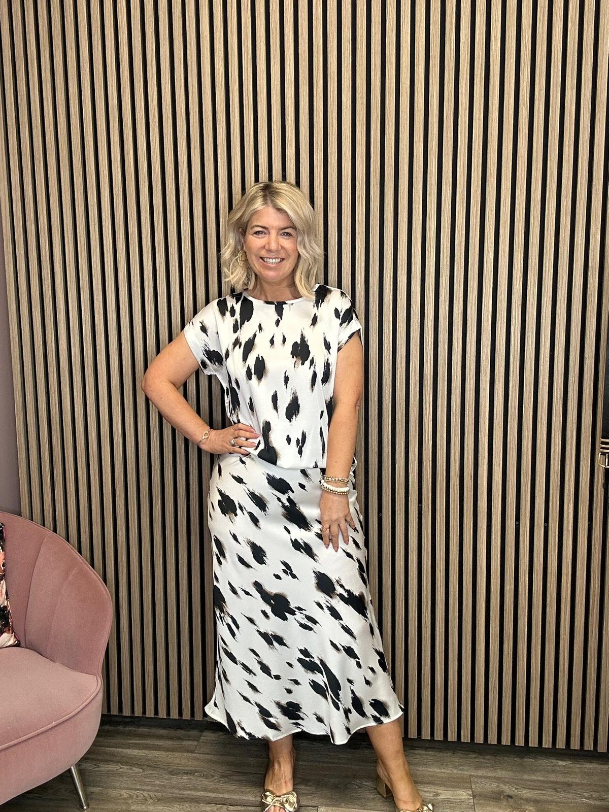 Vielette High Waisted Maxi Skirt (Birch/COI)