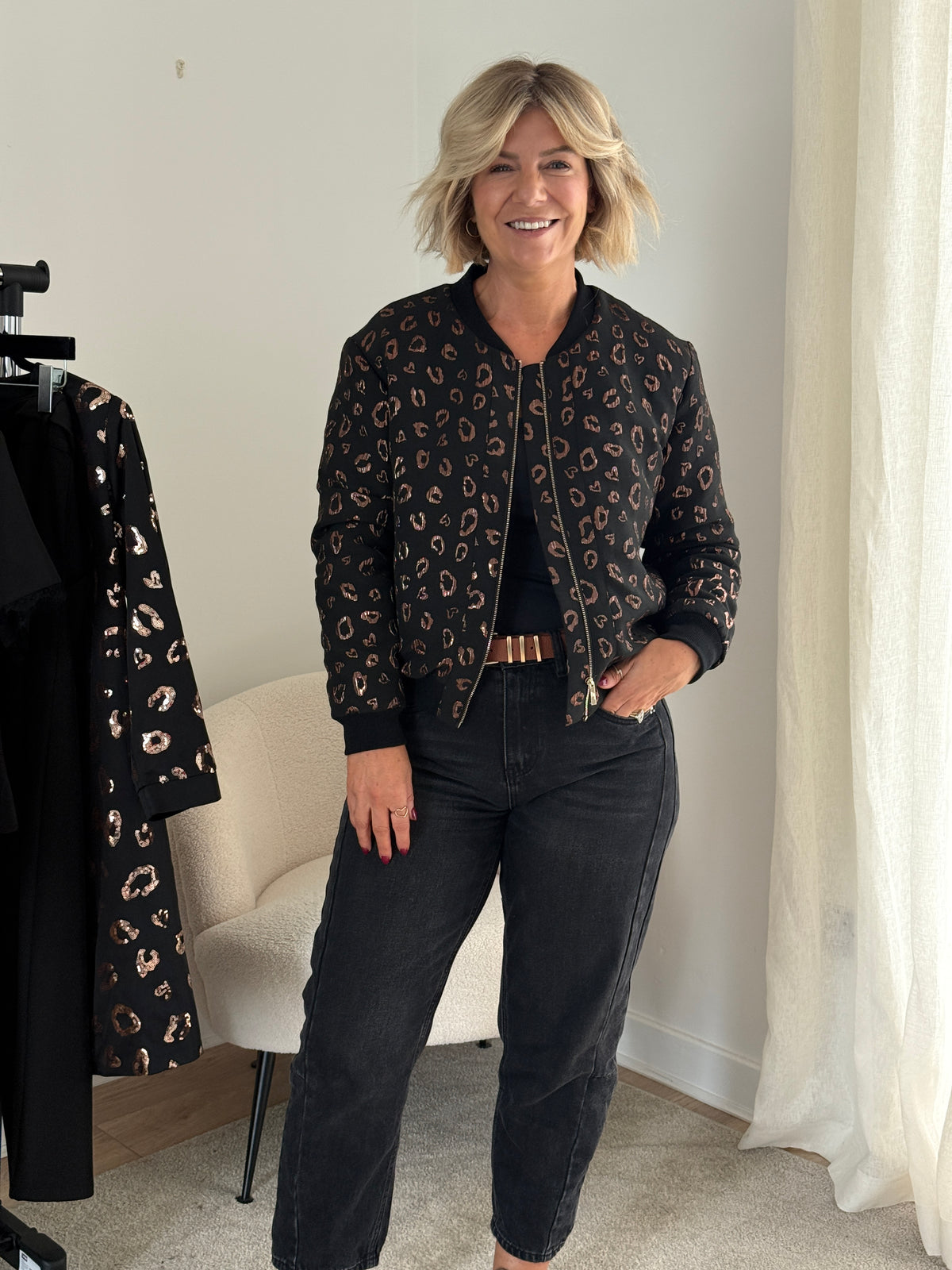 Lyra Quilted Bomber Jacket (Black)