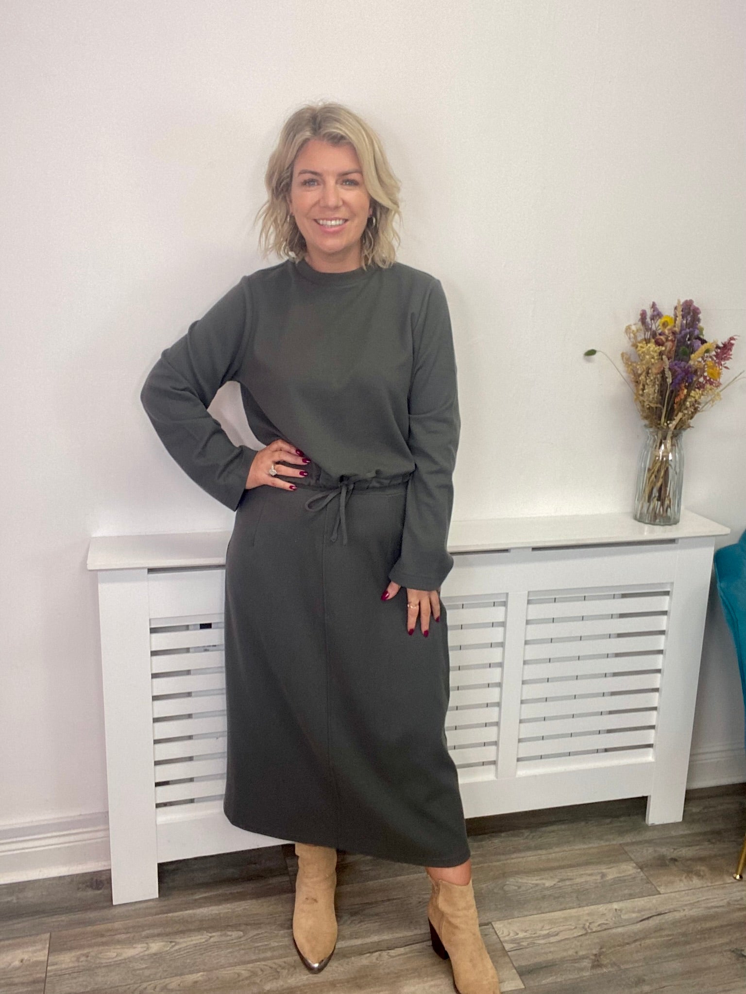 JUMA MIDI SKIRT (MAGNET/GREY)