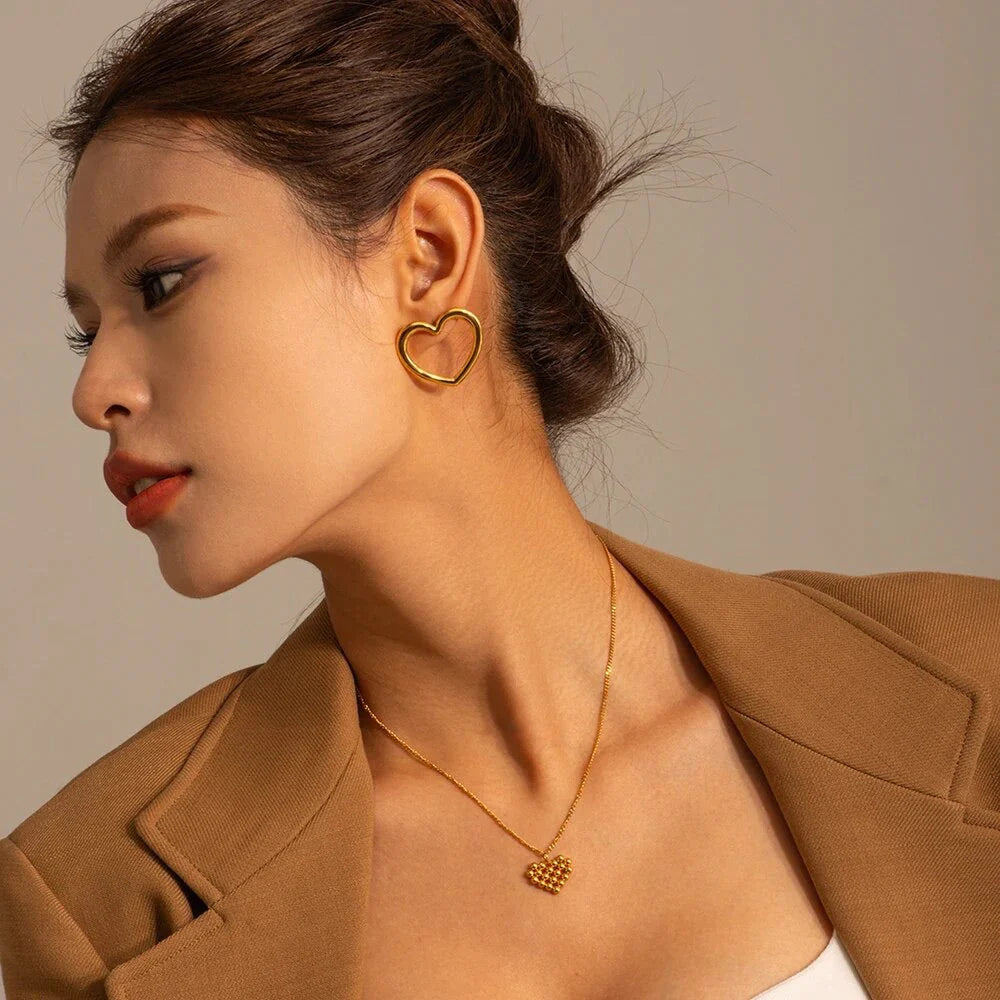 HEART ME EARRINGS (GOLD)