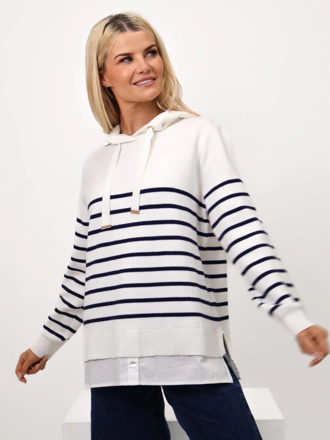 Sam Jumper (White/Navy Stripe)