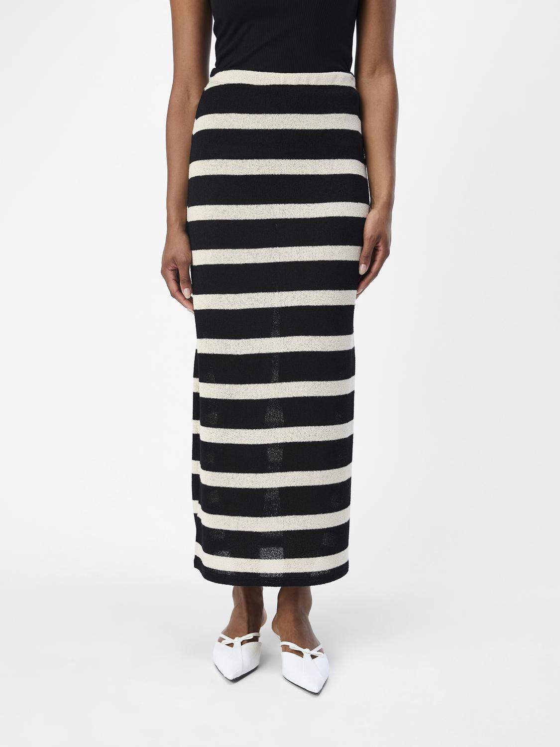 Regina Long Skirt (Cloud Dancer/Black)