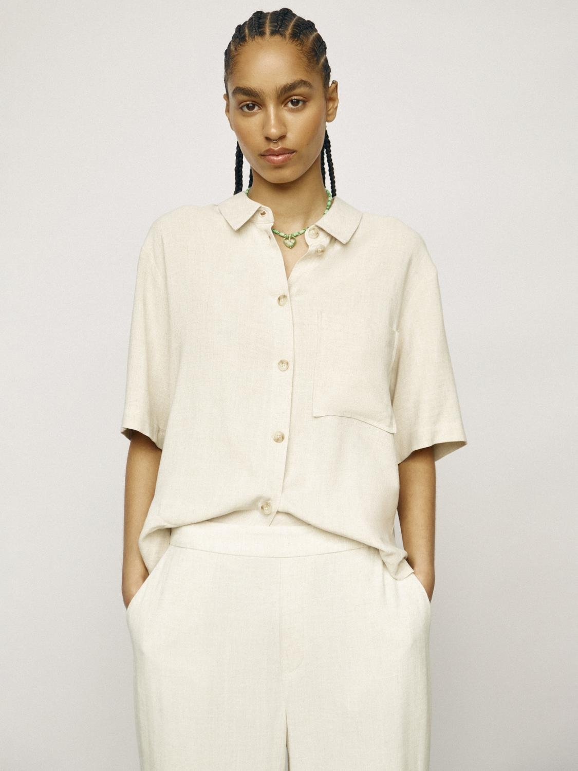 Sanne Linen Blend Short Sleeve Shirt (Sandshell)