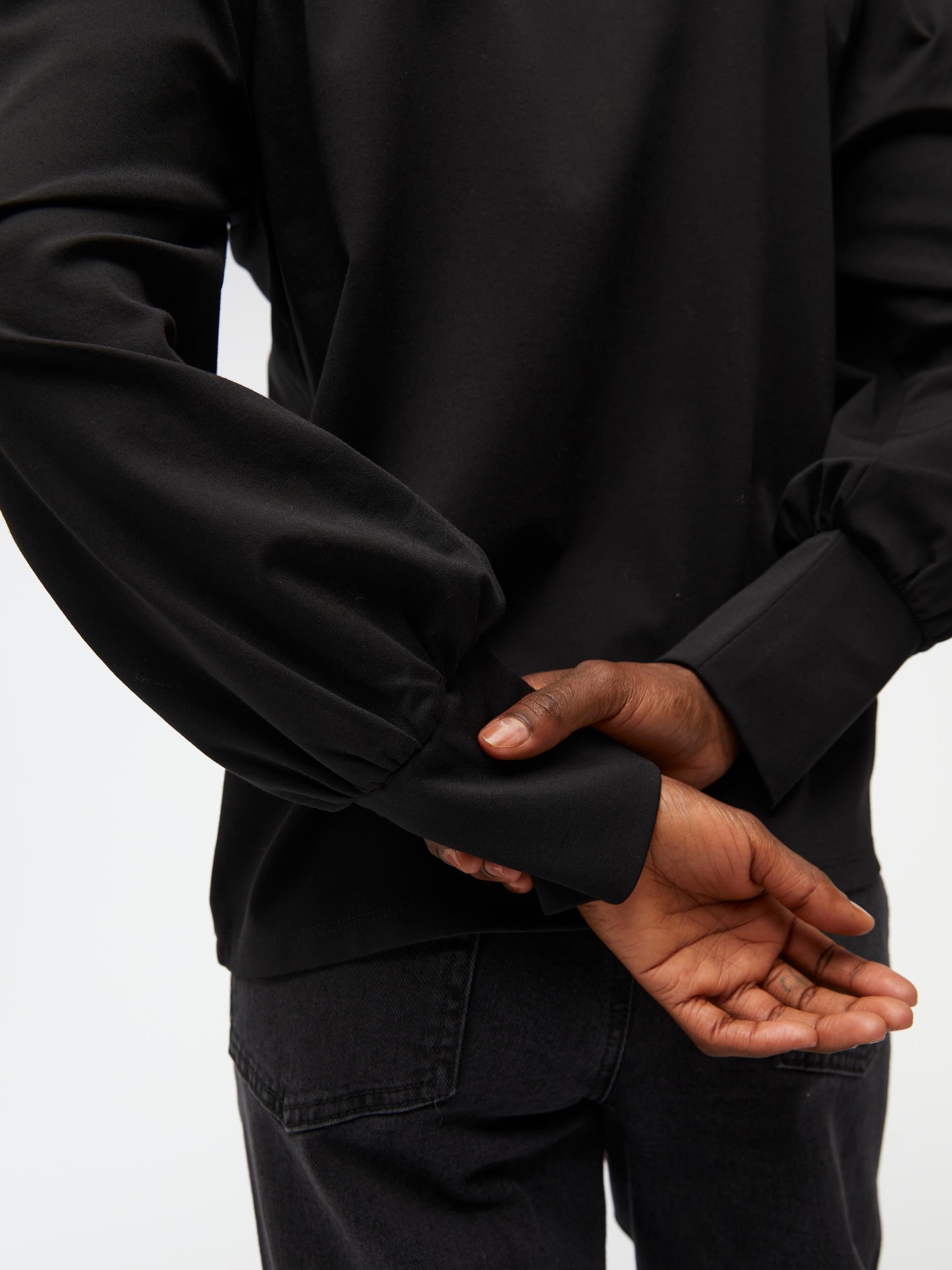 CAROLINE TOP (BLACK)